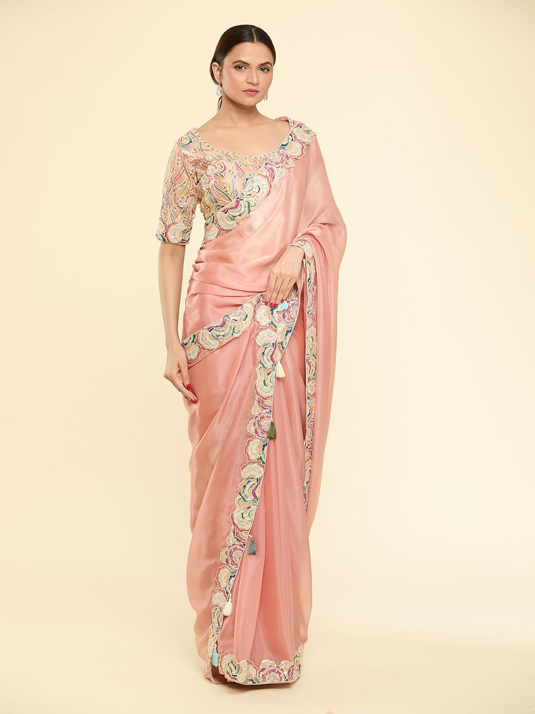 

Samyukta Singhania Embroidered Saree With Stitched Blouse, Peach
