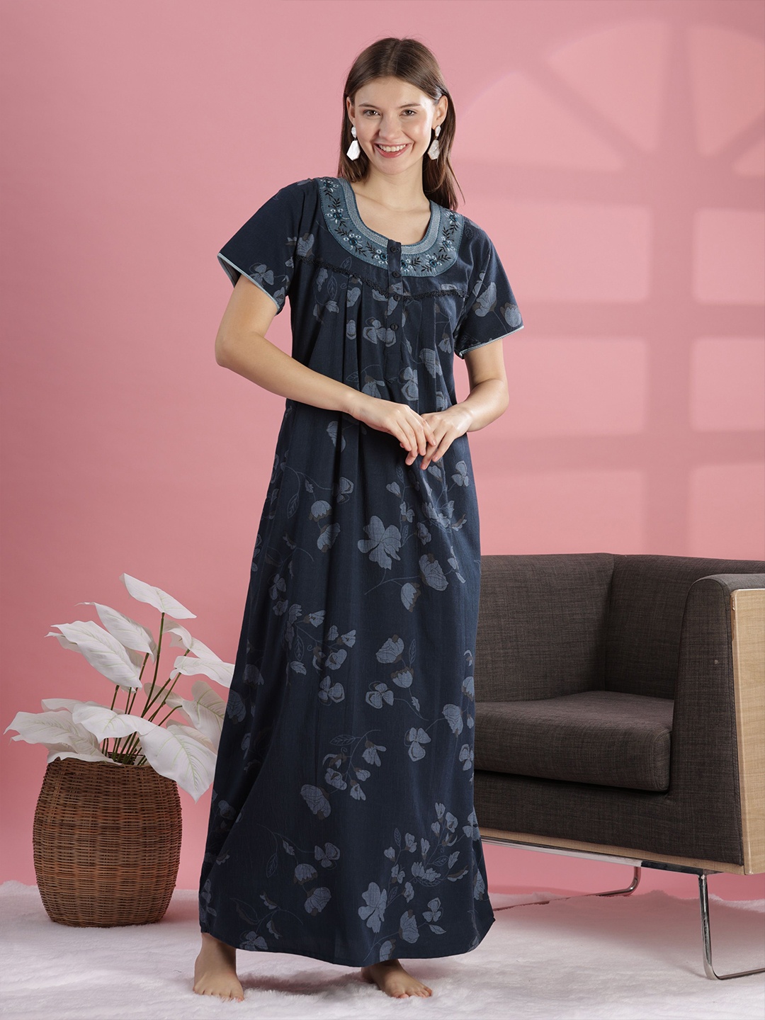 

9shines Label Floral Embroidered Maxi Nightdress, Teal