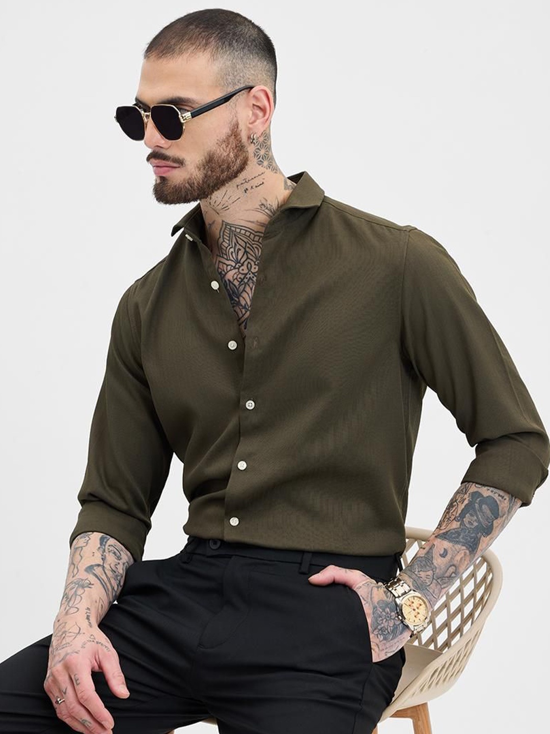 

Snitch Men Smart Spread Collar Solid Formal Shirt, Olive