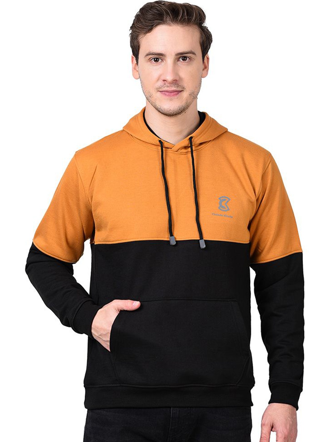 

Chanda Khuba Men Hooded Sweatshirt, Mustard