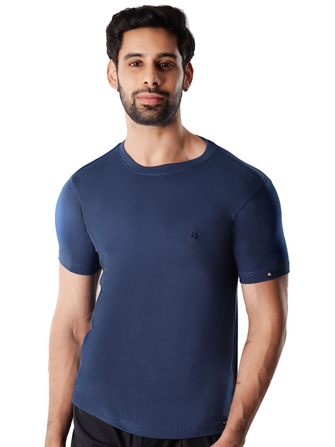 

Crusoe Men Solid Round Neck Cotton T-shirt, Teal