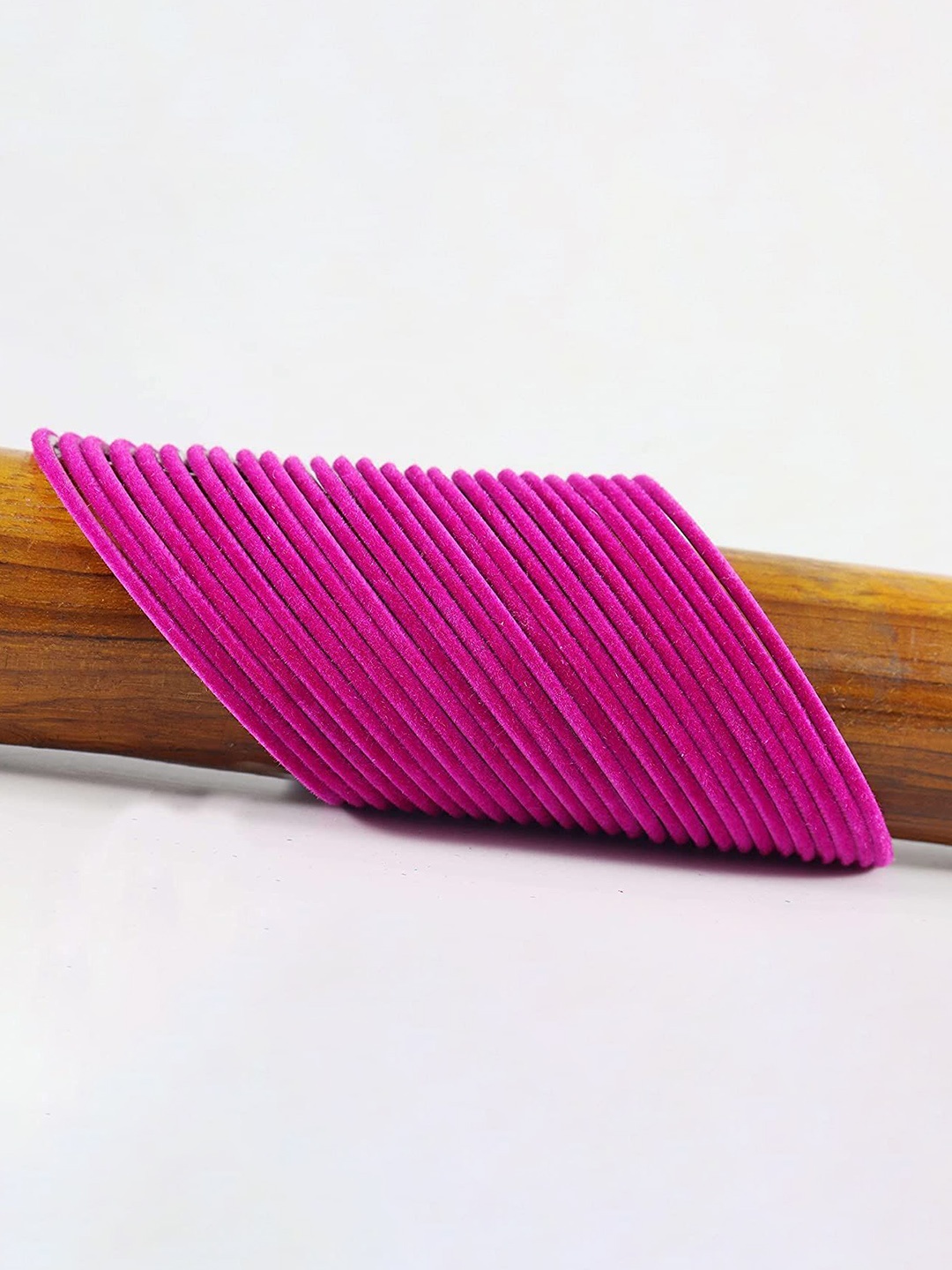 

ZULKA Set of 48 Plain Velvet Finish Metal Bangle, Magenta