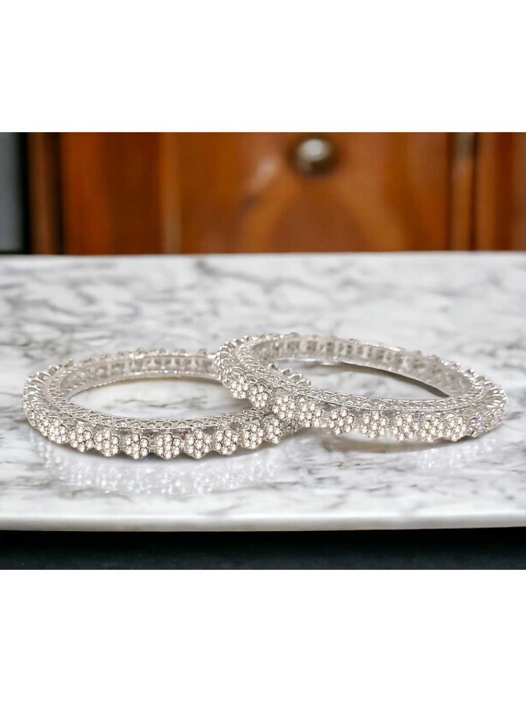 

CHRISHAN Set Of 2 Silver-Plated Stone Studded Bangle