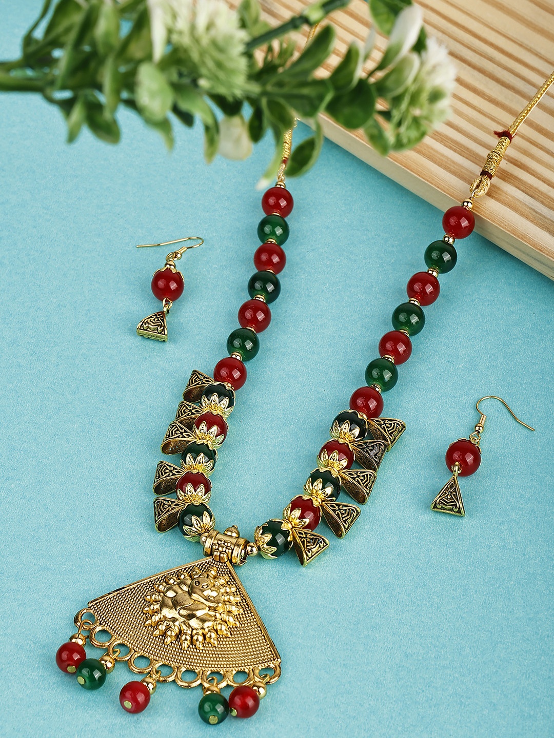 

SUNHARI Beaded Lord Ganesh Design Jewellery Set, Gold