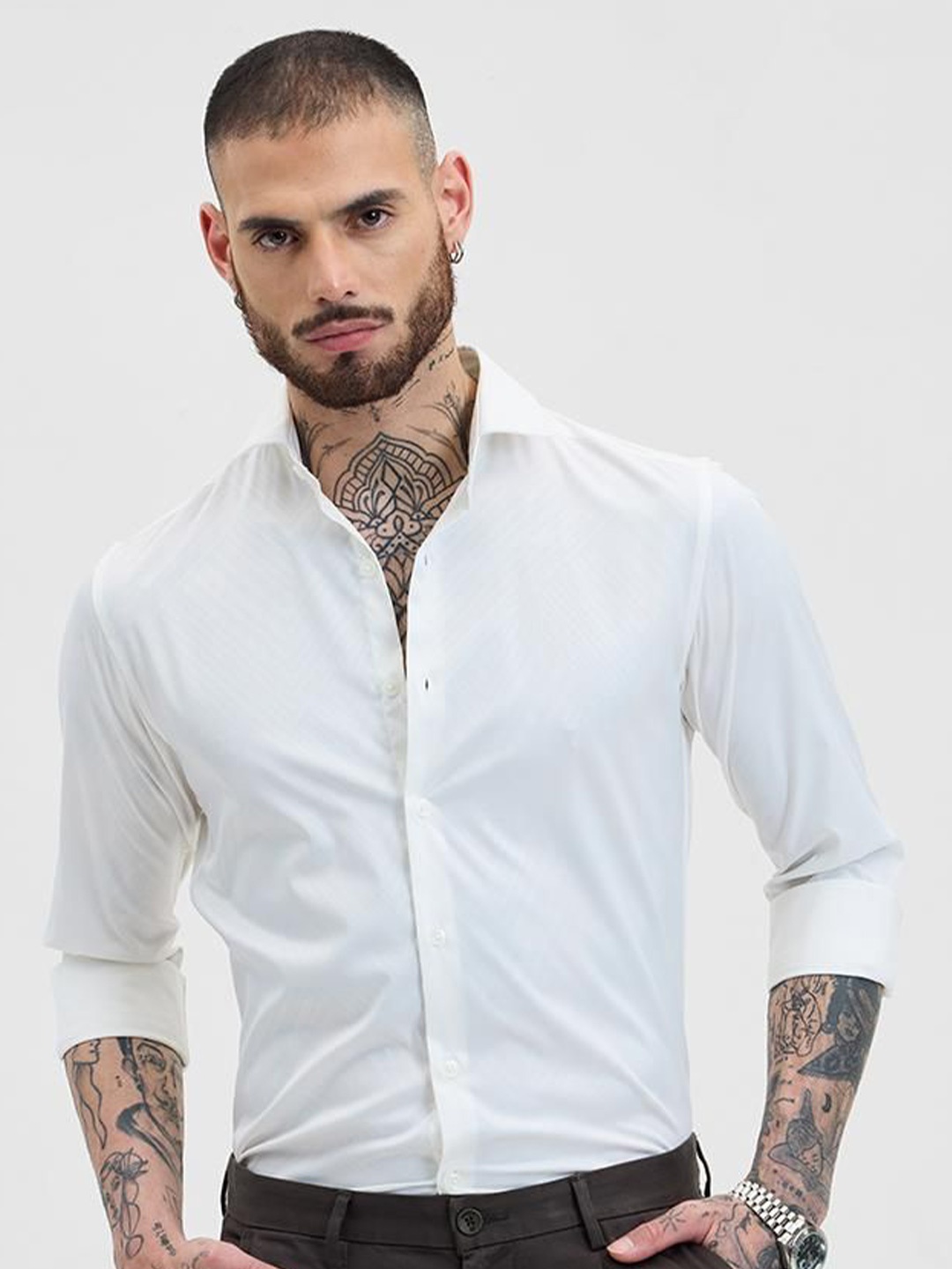 

Snitch Men Smart Spread Collar Solid Slim Fit Formal Shirt, White