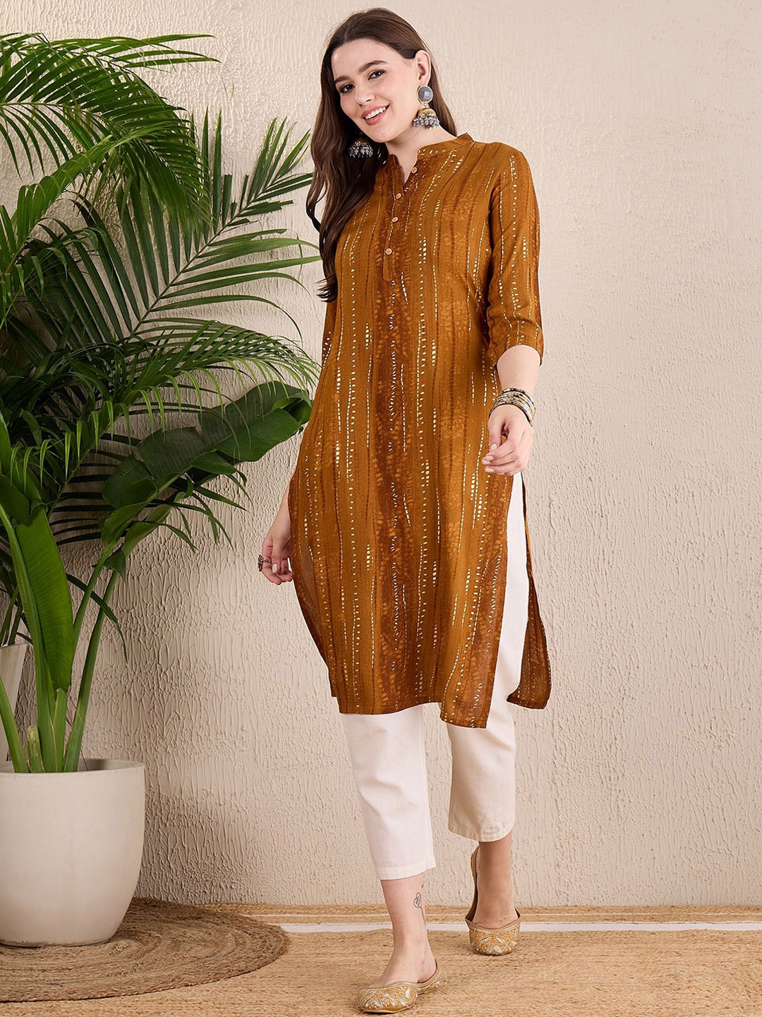 

Anouk Printed Mandarin Collar Kurta, Brown