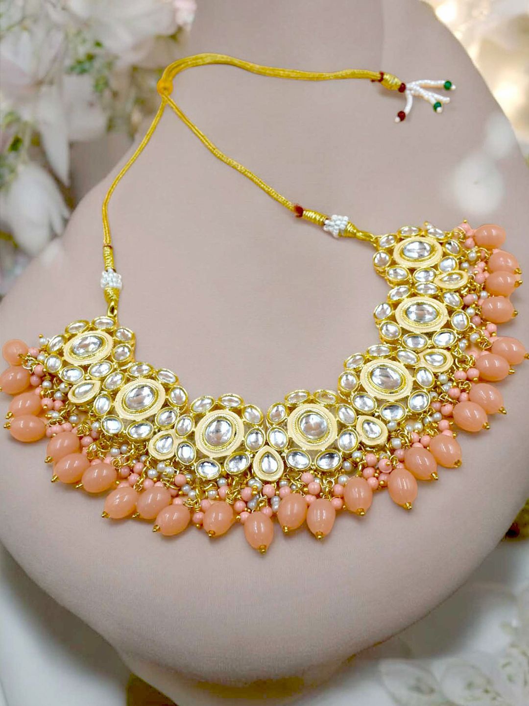 

TISHUL JEWELS Gold-Plated Stones Studded & Beaded Jewellery Set
