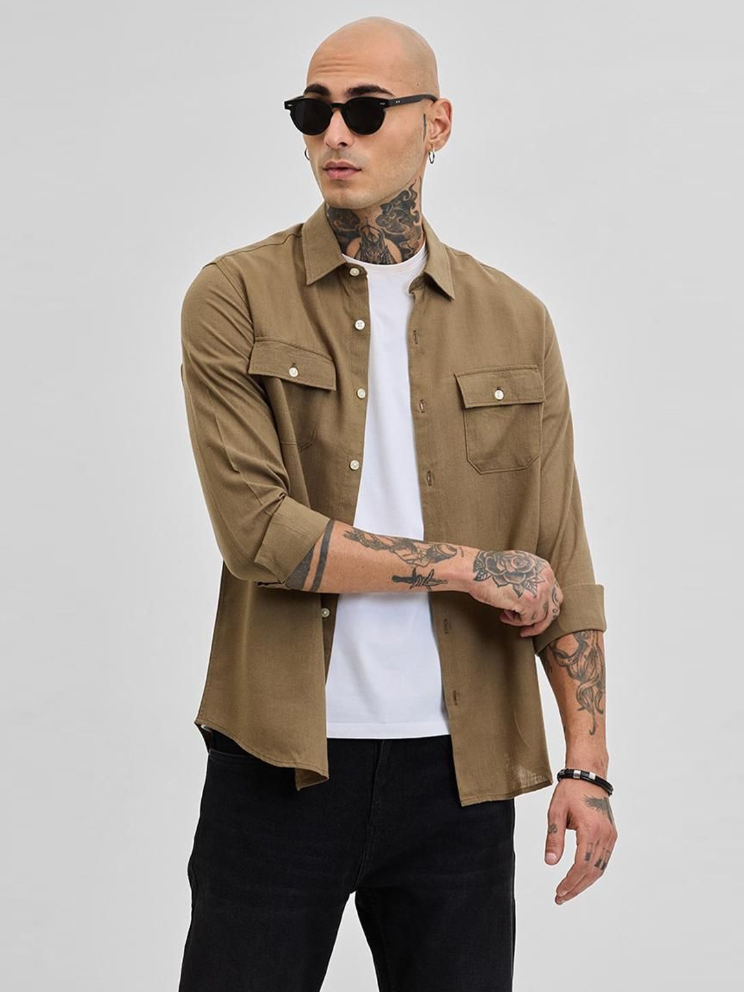 

Snitch Men Relaxed Spread Collar Solid Linen Casual Shirt, Brown