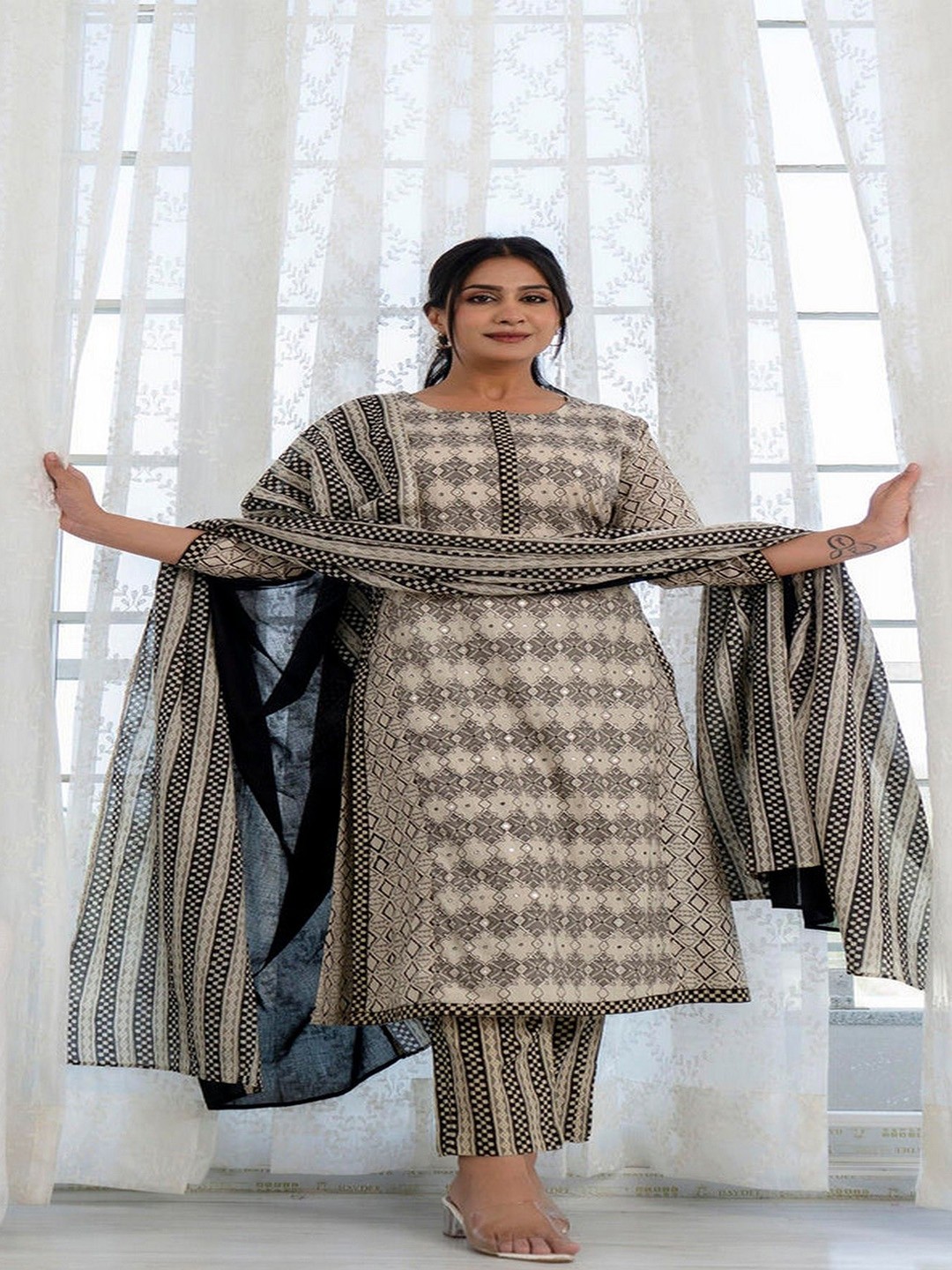 

KALINI Geometric Printed Regular Straight Kurta with Pyjamas & Dupatta, Beige