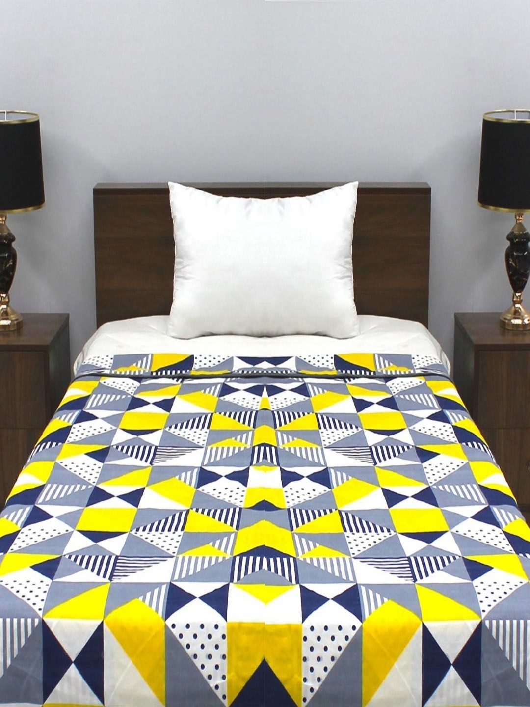 

Steve & Anderson Yellow & Grey Geometric Mild Winter 150 GSM Single Bed Reversible Dohar