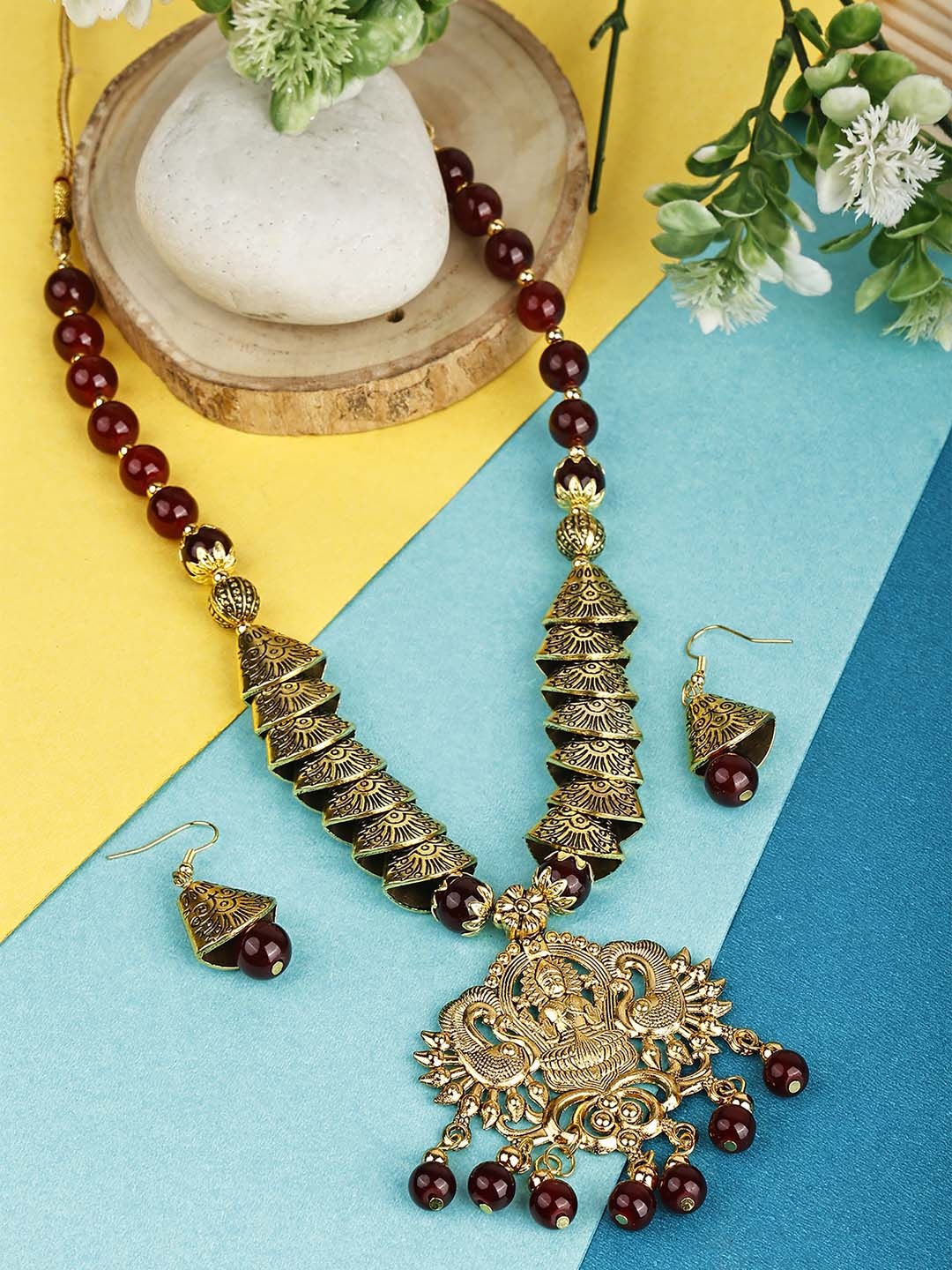 

SUNHARI Artificial Beads Beaded Jewellery Set, Maroon