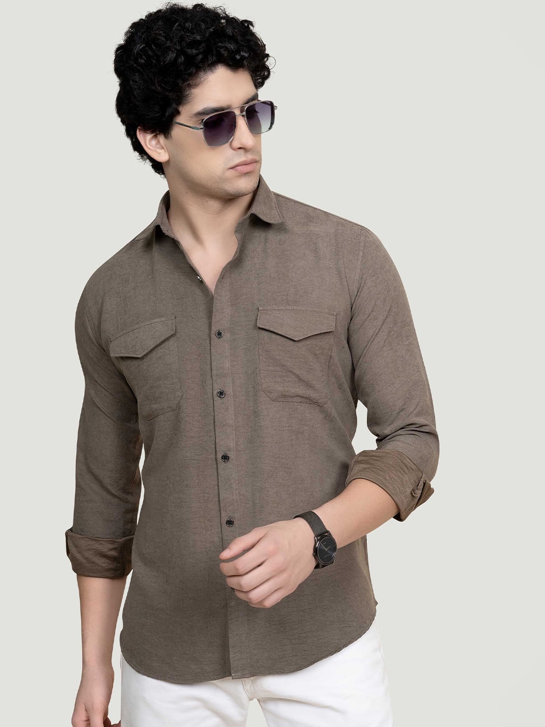 

ALMATY Men Comfort Spread Collar Solid Casual Shirt, Grey