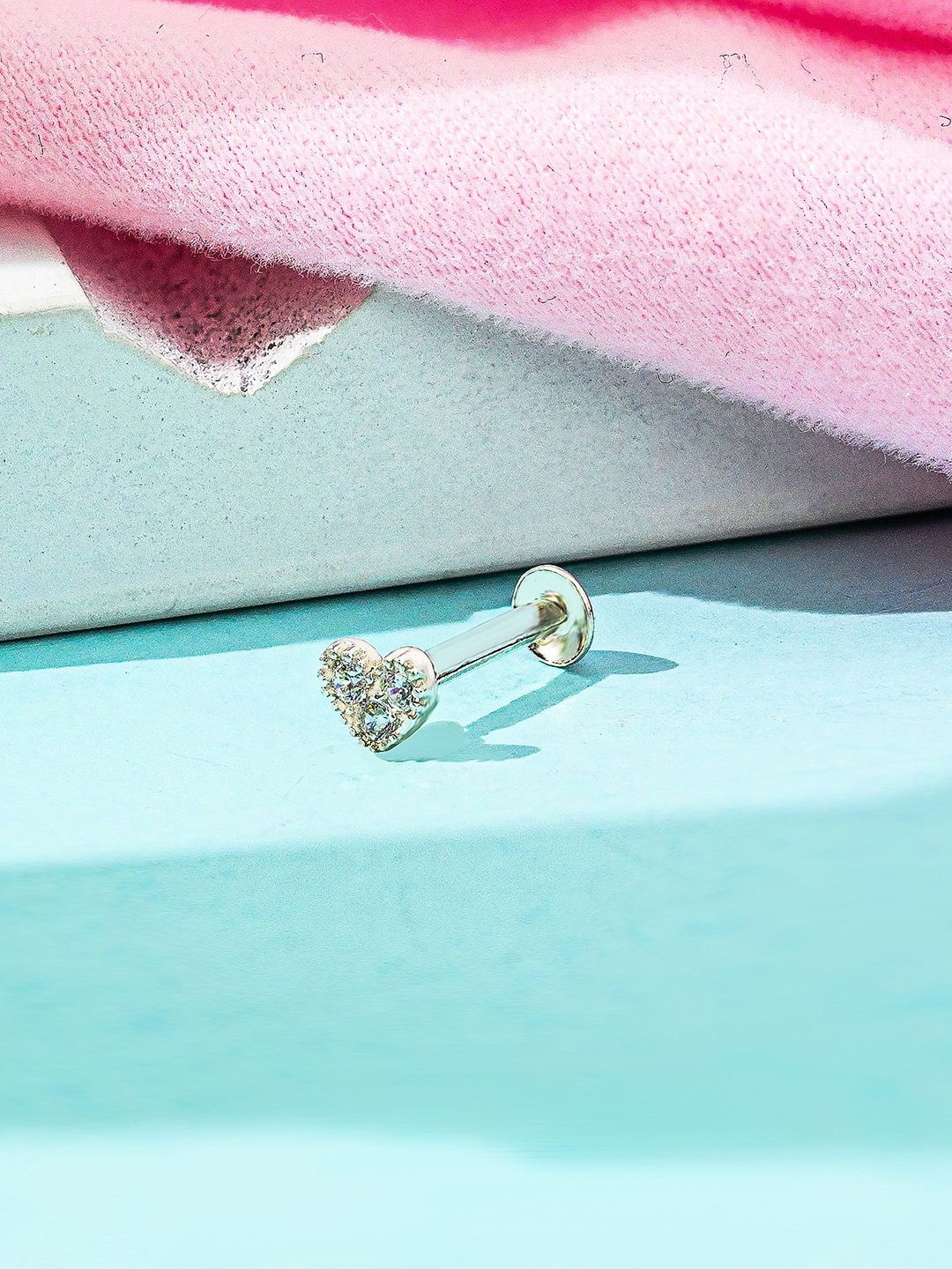

TOUCH925 Heart Shaped Cubic Zirconia Pure Silver Stud Nosepin