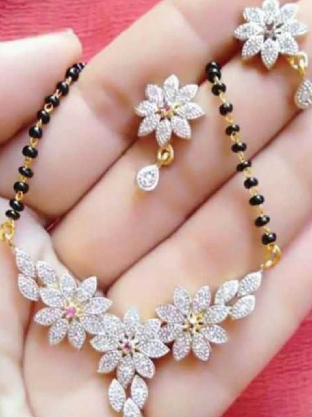 

SUNHARI Floral Mangalsutra With Earrings, Black