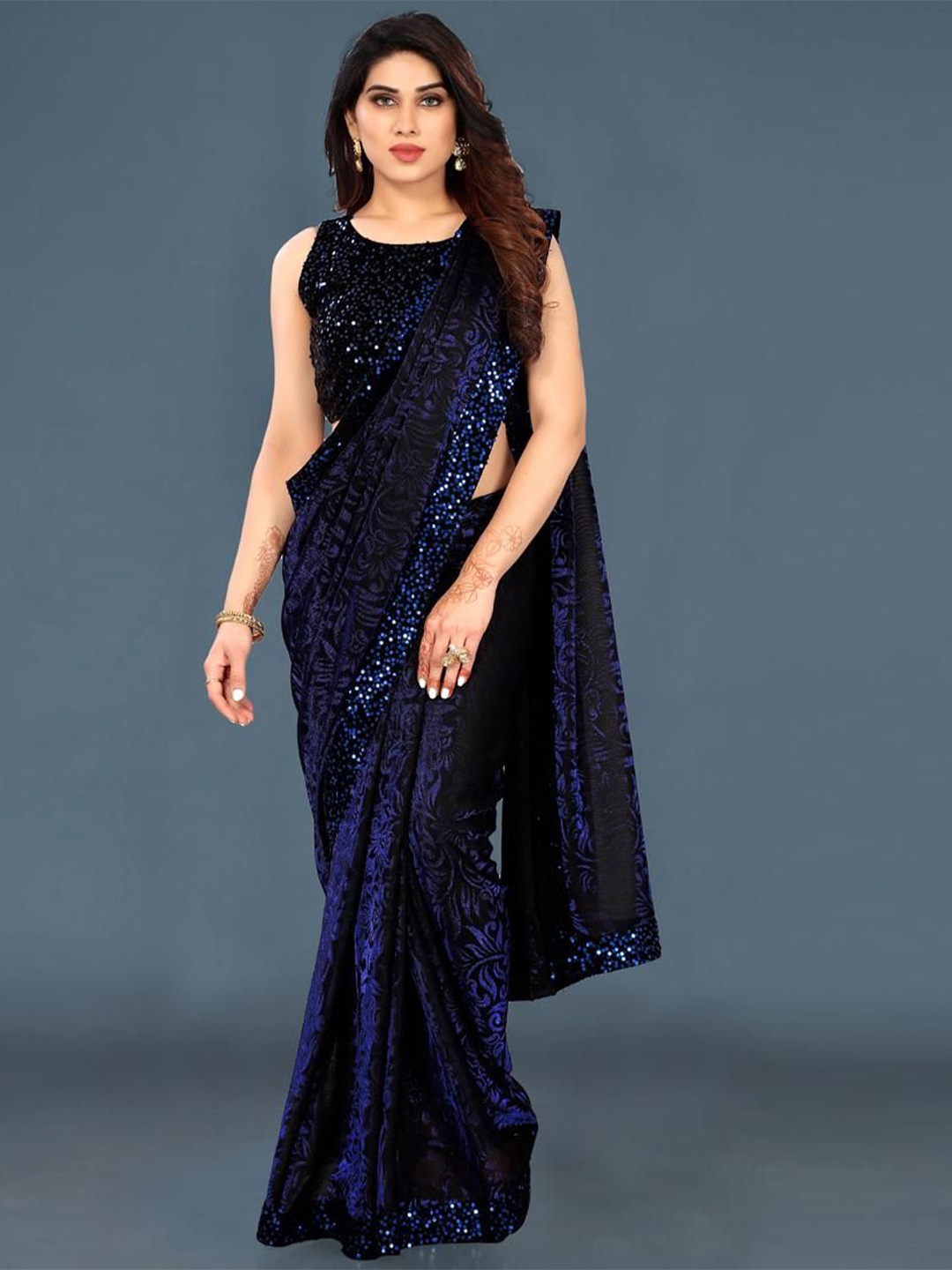 

VRAGI Floral Woven Design Embellished Sequinned Saree, Navy blue