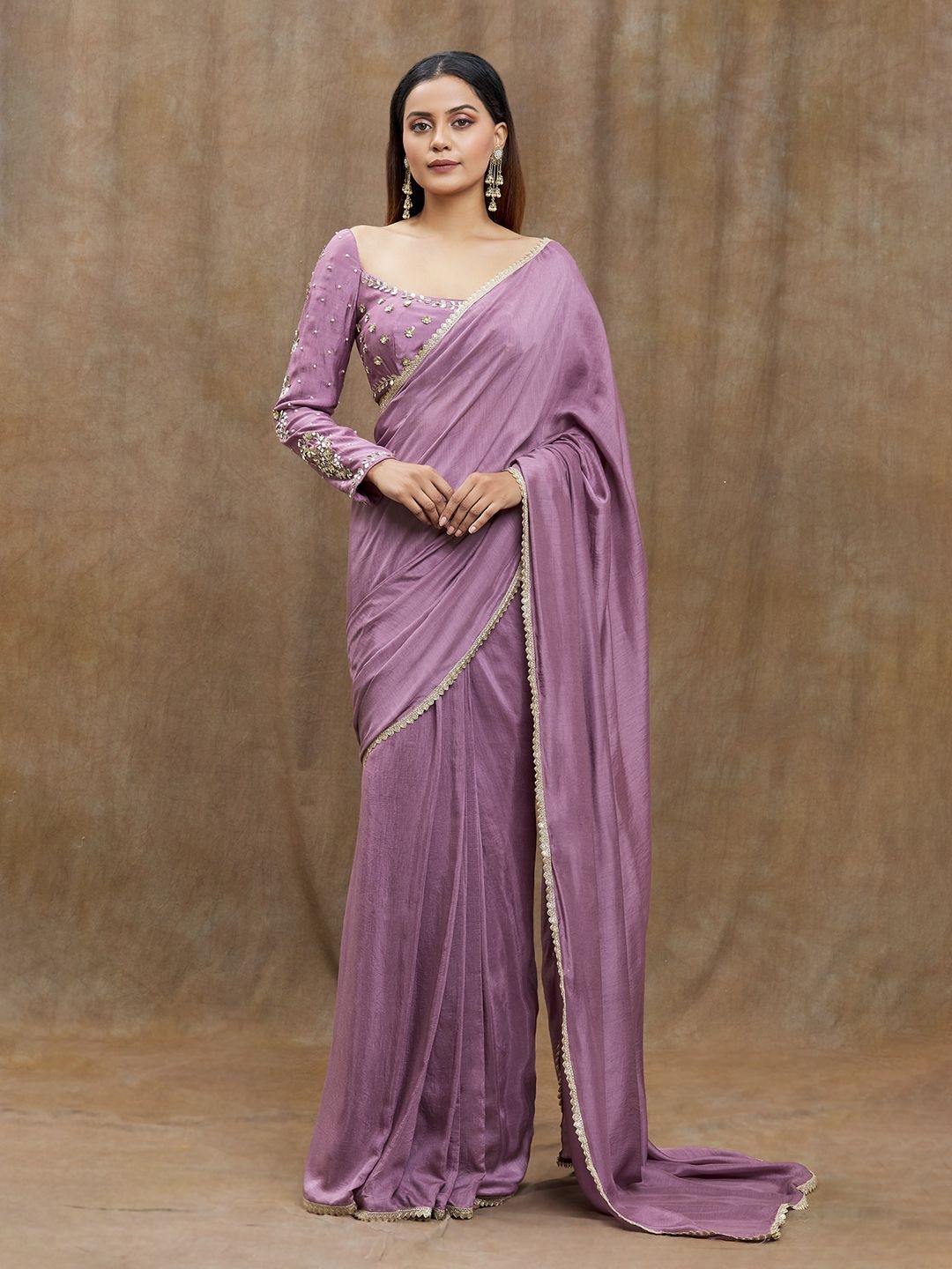 

Samyukta Singhania Beads and Stones Pure Silk Ready to Wear Chanderi Saree, Purple