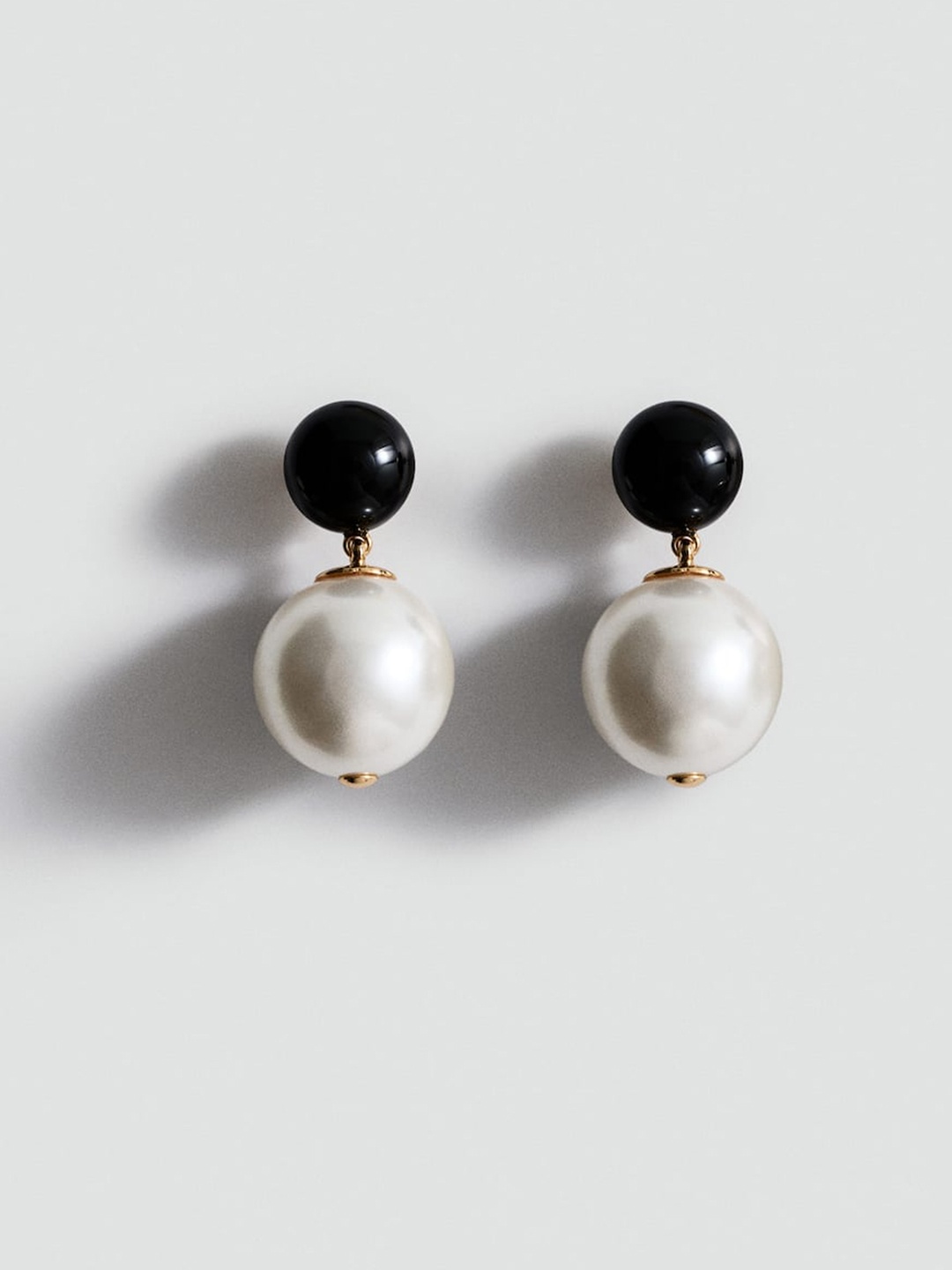 

MANGO Contemporary Pearl-Effect Drop Earrings, White