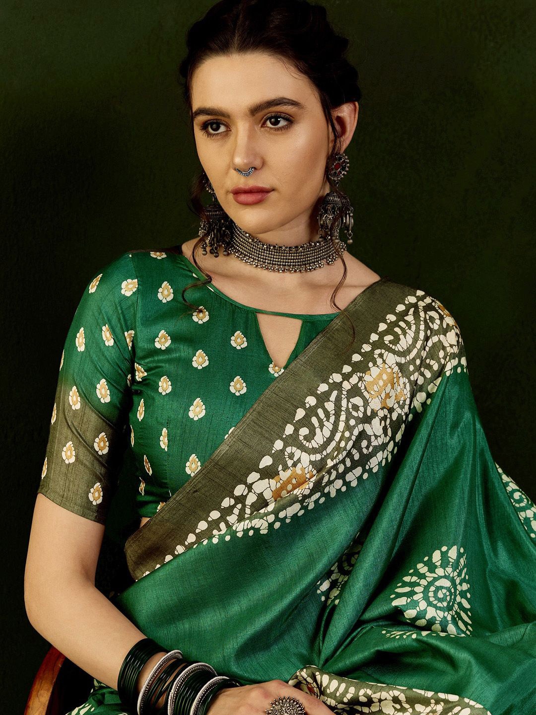 

Sangria Batik Printed Bagru Saree With Blouse Piece, Teal