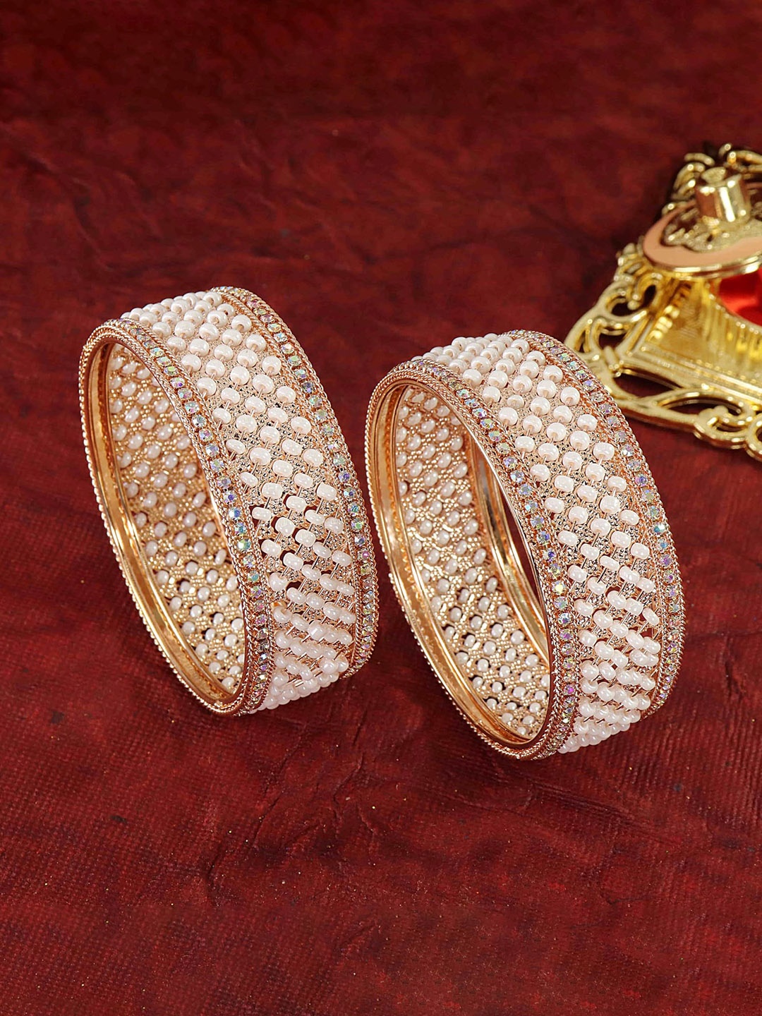 

ZULKASet of 2 Gold-Plated Artificial Stones and Pearls Kada Bangles