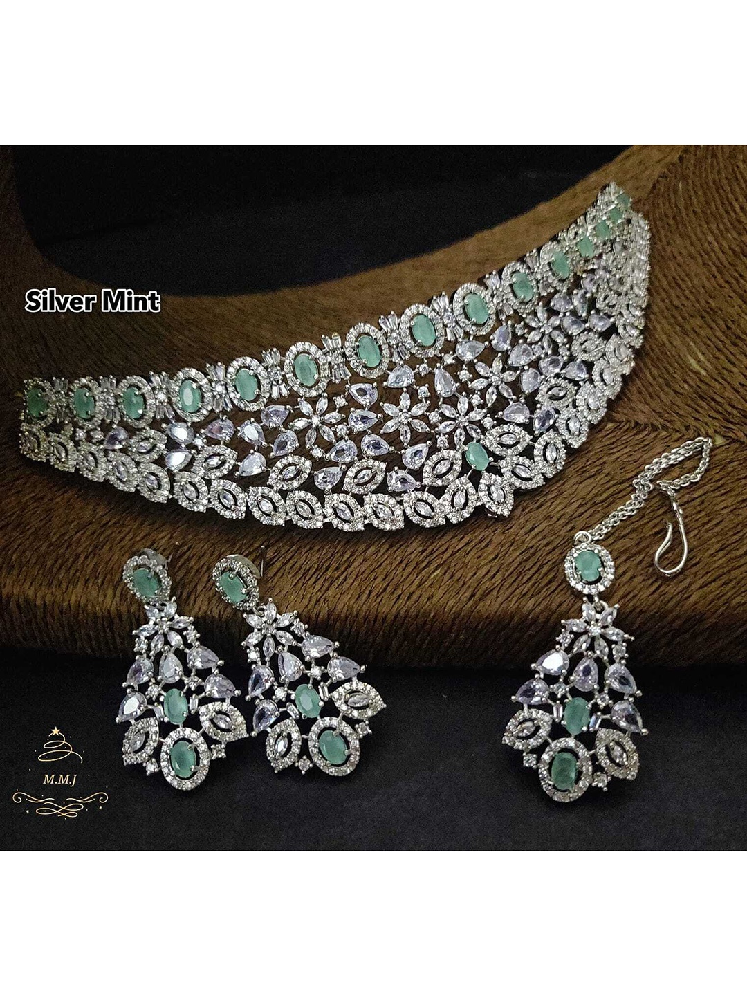 

SUNHARI Silver-Plated Stone Studded Jewellery Set
