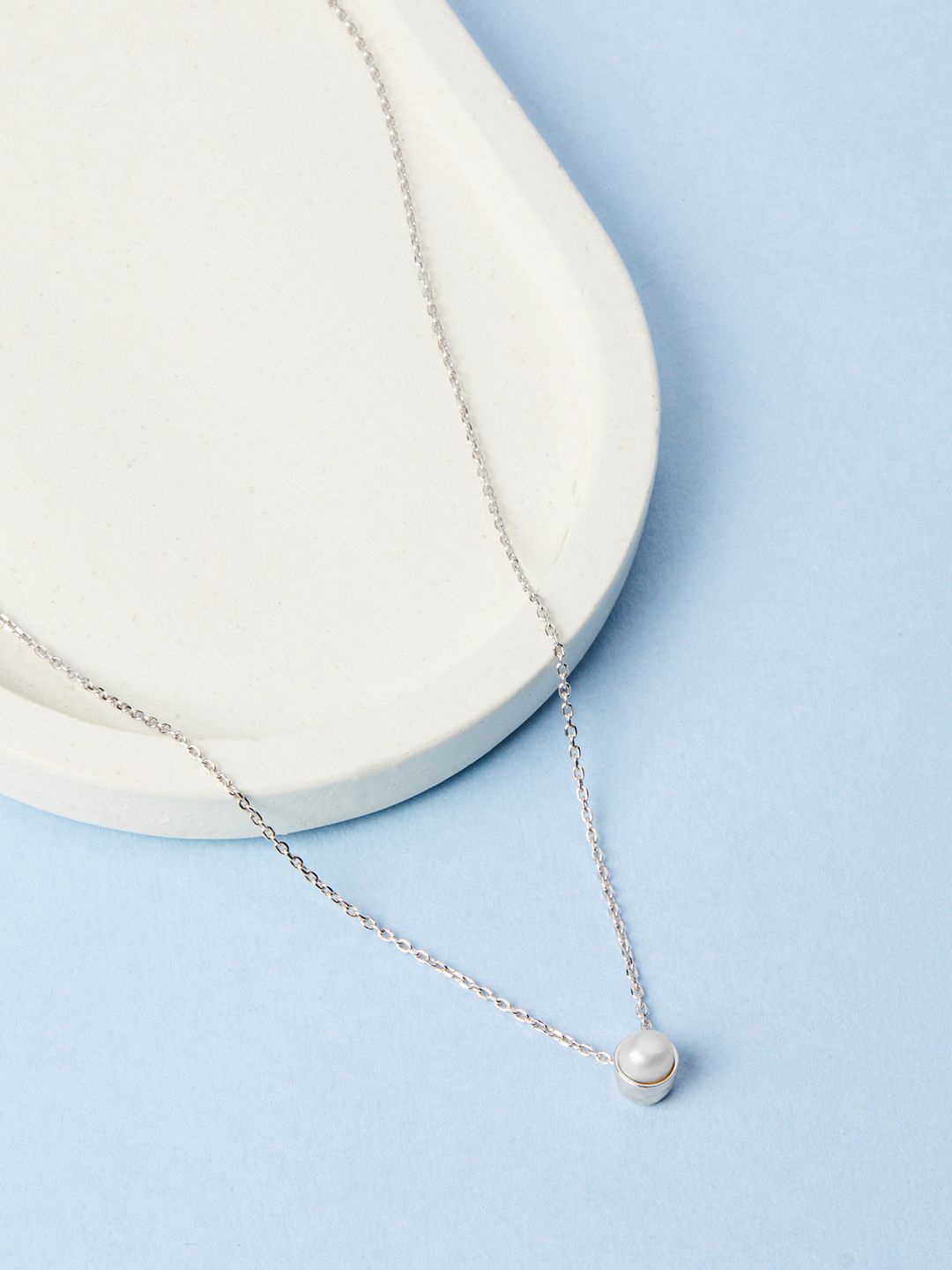 

Mia by Tanishq Serene Pearl Drop 925 Sterling Silver-Plated Beaded Chain