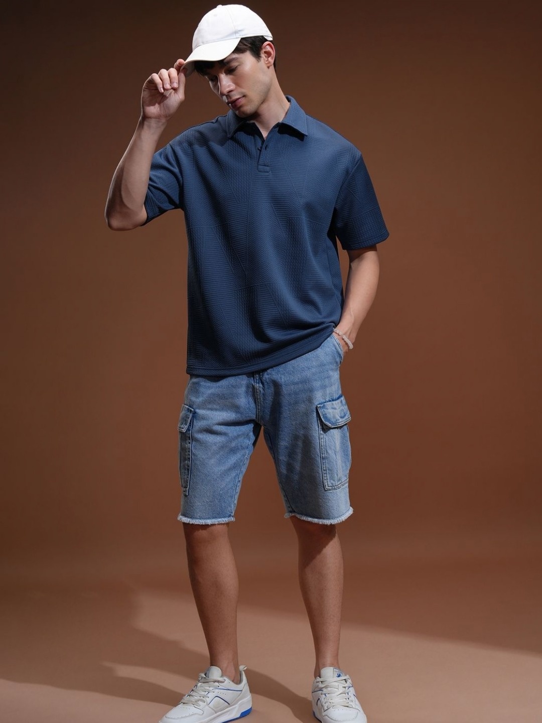 

HIGHLANDER Men Self Design Polo Collar Relaxed Fit T-shirt, Navy blue