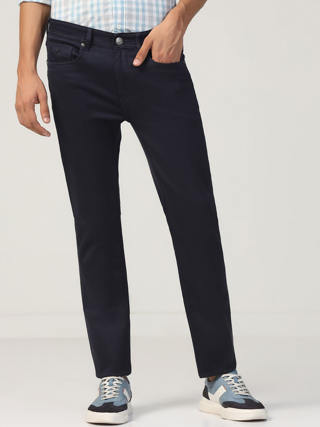

Blackberrys Men Skinny Fit Low-Rise Stretchable Jeans, Navy blue
