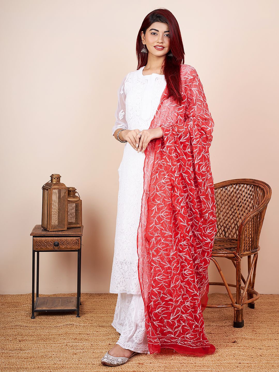 

The Chikan Label Ethnic Motifs Embroidered Dupatta with Chikankari, Red