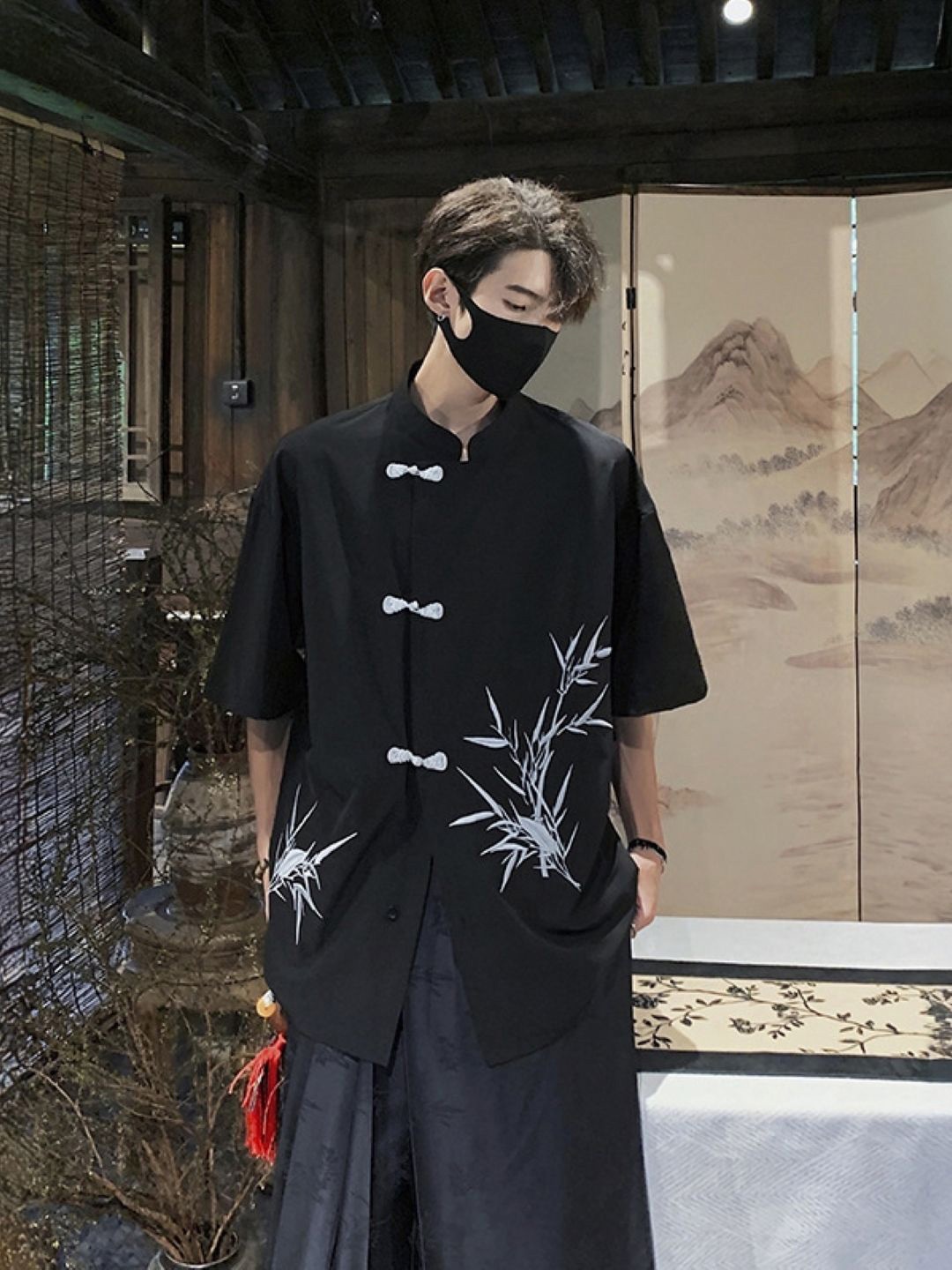 

HERE&NOW Men Original Floral Printed Oversized Casual Shirt, Black
