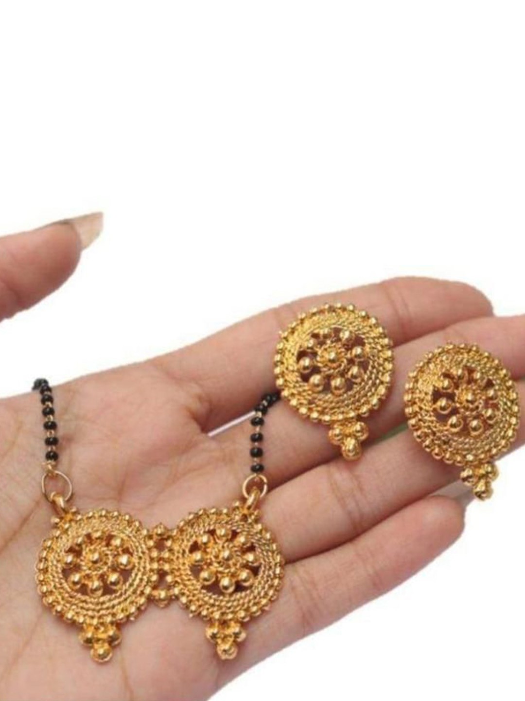 

SUNHARI Gold-Plated Mangalsutra