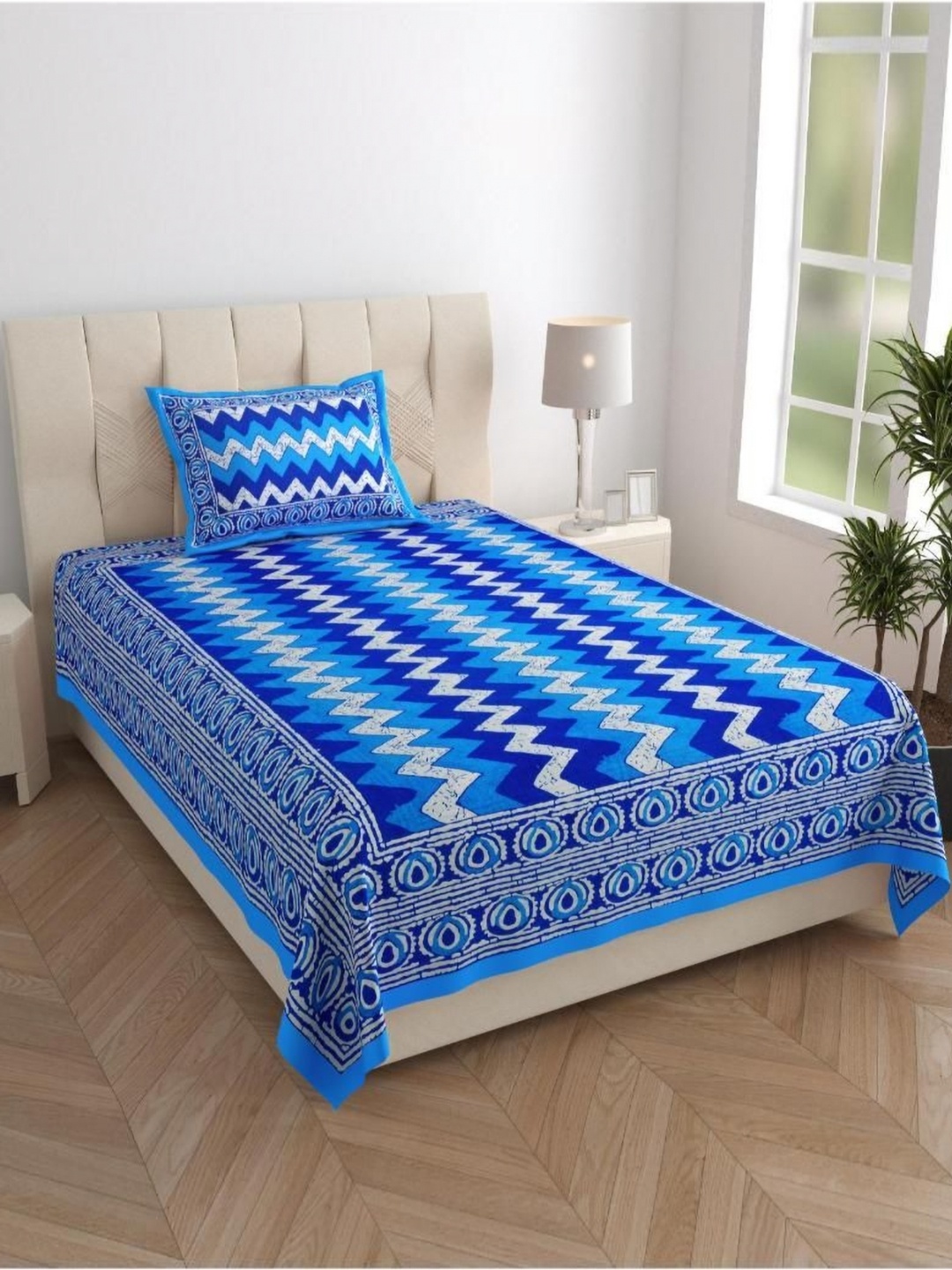 

UNIQCHOICE Blue & White Geometric 120 TC Cotton Single Bedsheet Set-2.25 m x 1.50 m