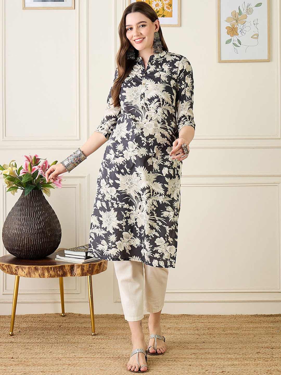 

Anouk Floral Printed Straight Kurta, Beige