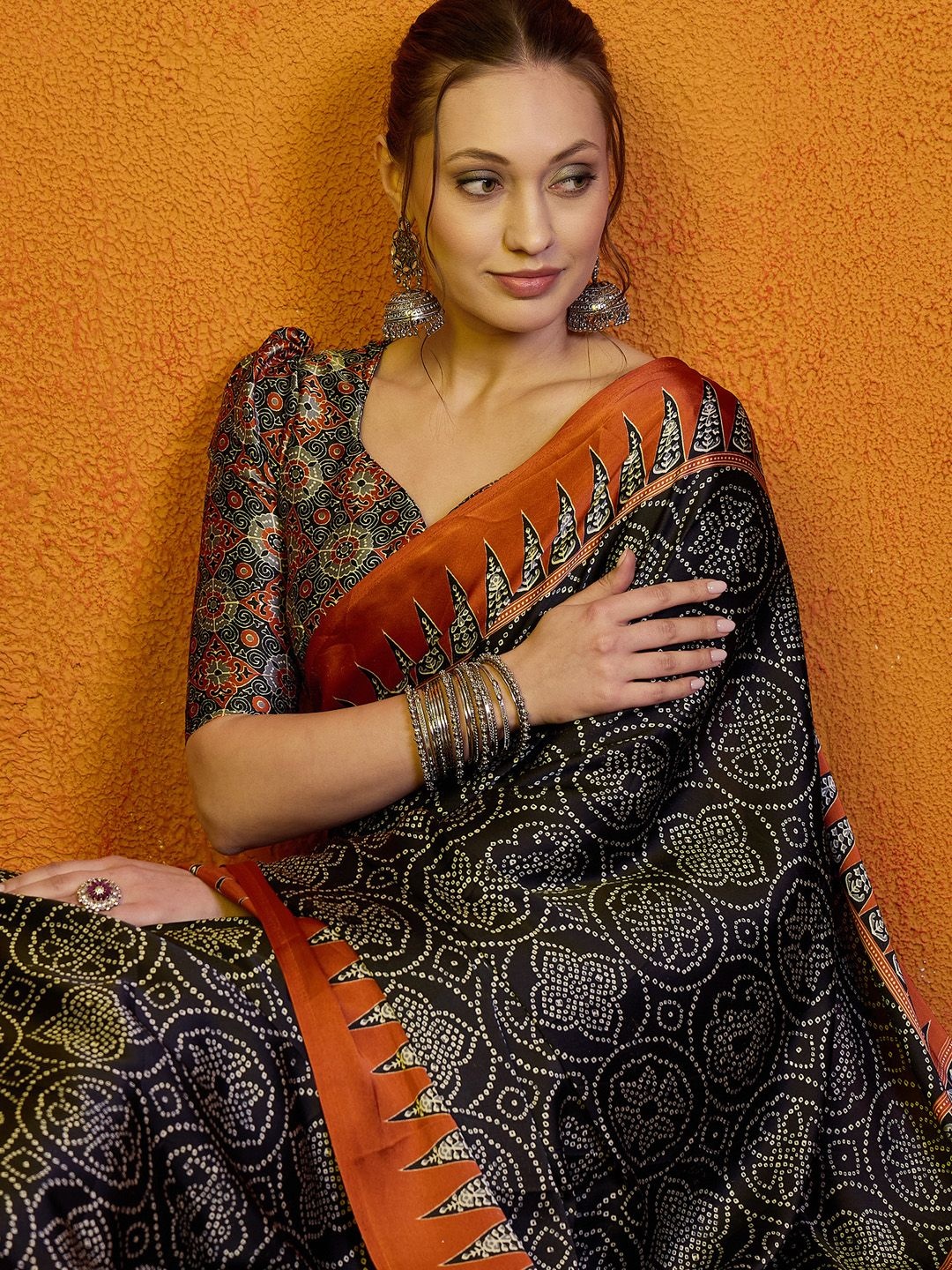 

Sangria Block Printed Satin Saree With Blouse, Black