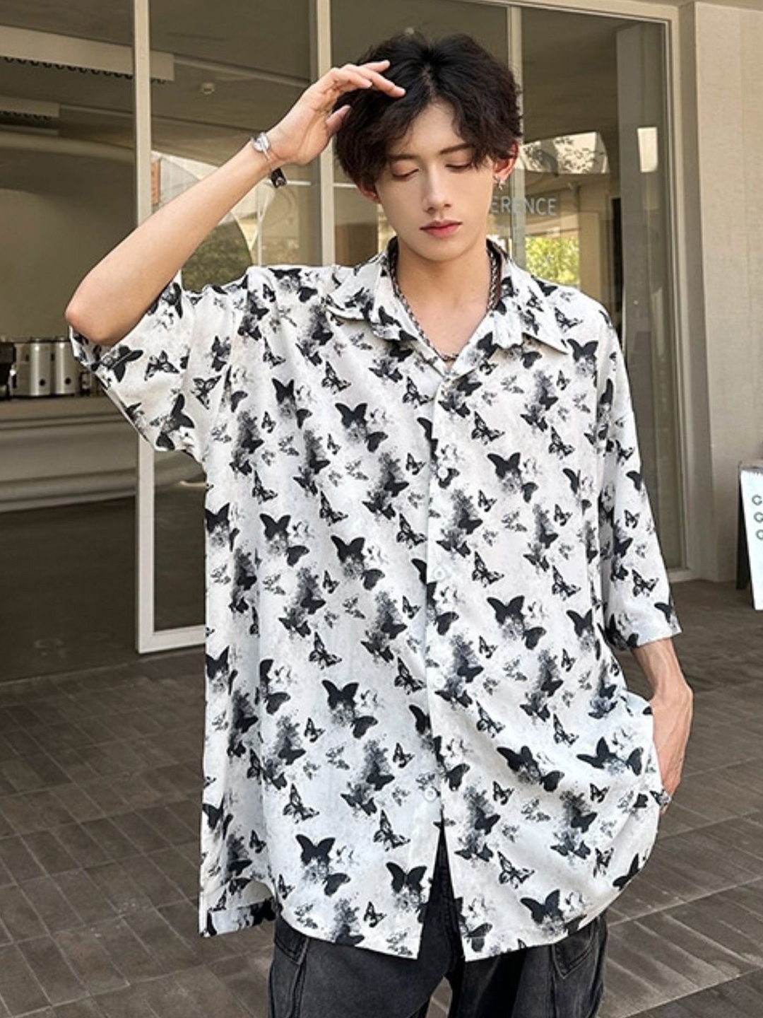 

HERE&NOW Men Original Conversational Printed Oversized Casual Shirt, White