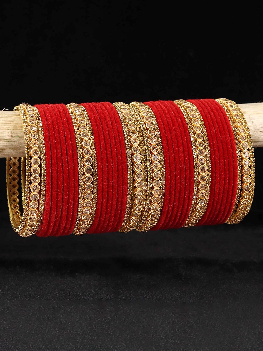 

ZULKA Set Of 42 Gold-Plated Artificial Stones and Beads Studded Bangles, Red