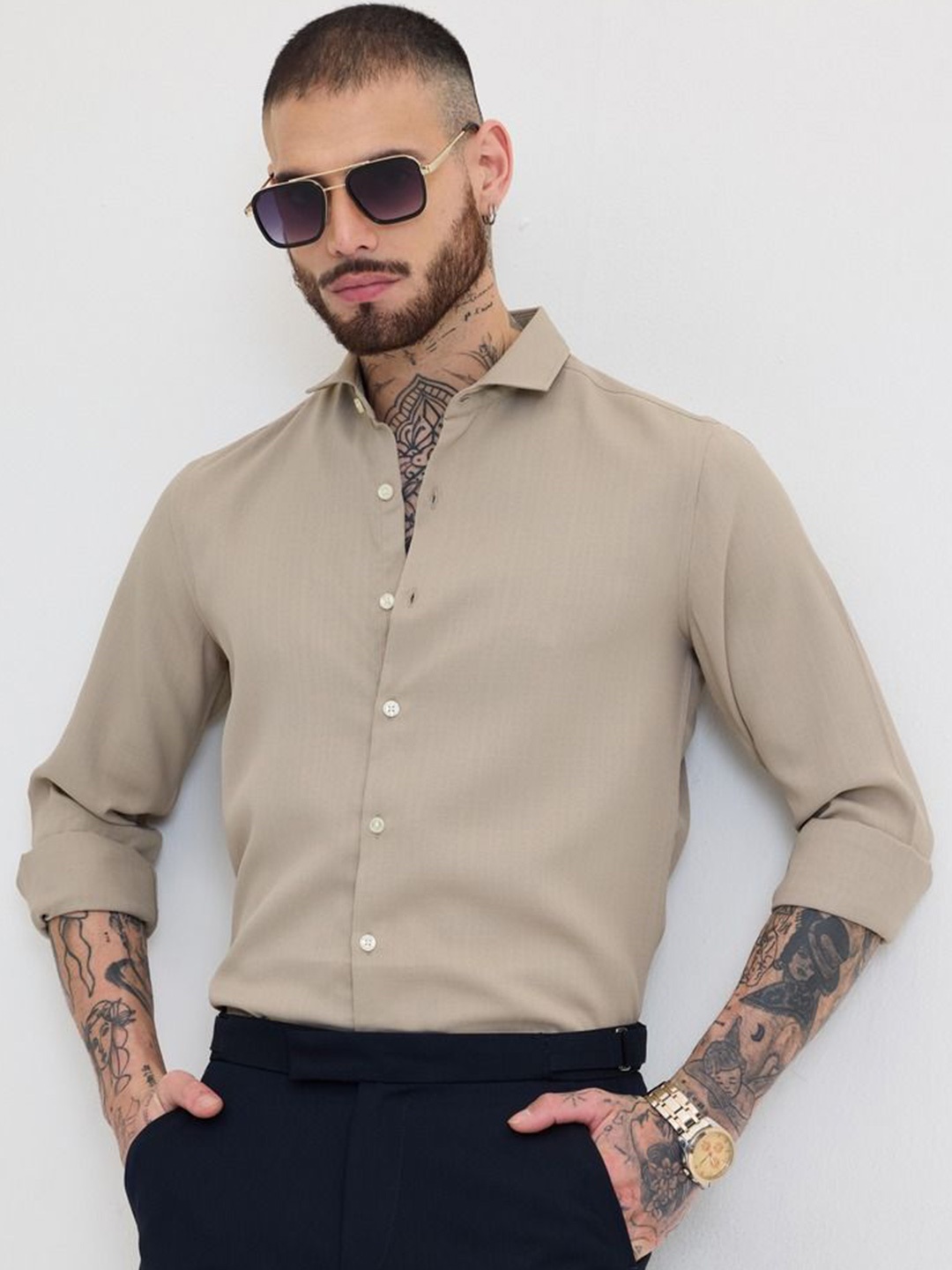 

Snitch Men Smart Spread Collar Solid Slim Fit Formal Shirt, Beige