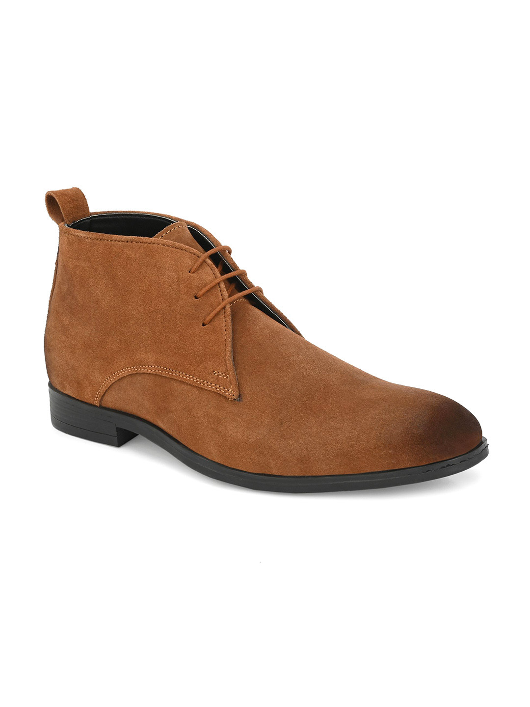 

The Roadster Lifestyle Co Men Desert Boots, Tan
