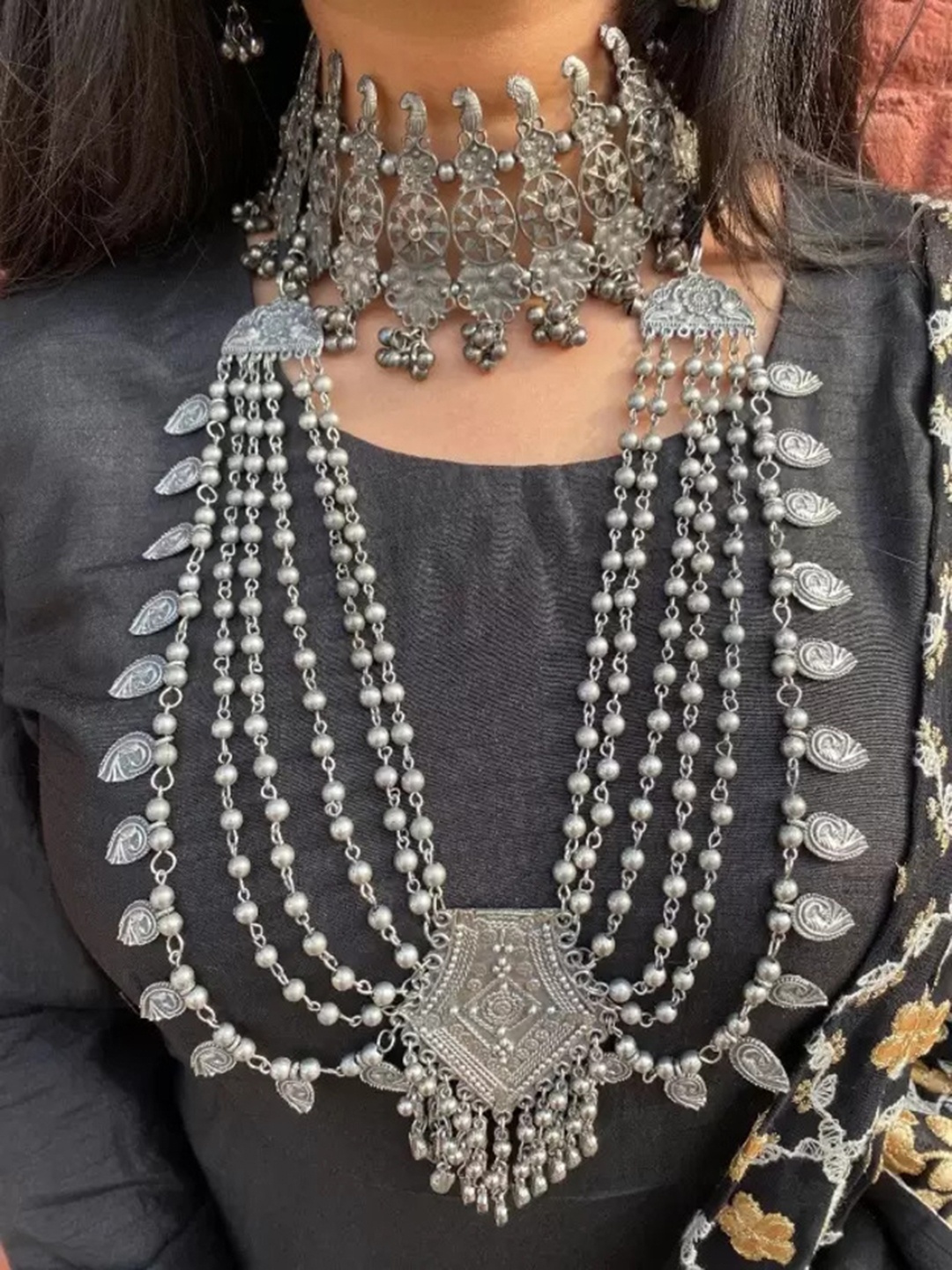 

SUNHARI Oxidised Jewellery Set, Silver