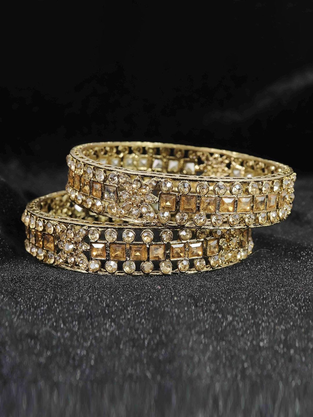 

ZULKA Pack of 2 American Diamond Studded Gold Plated Metal Kada Bangles, Metallic