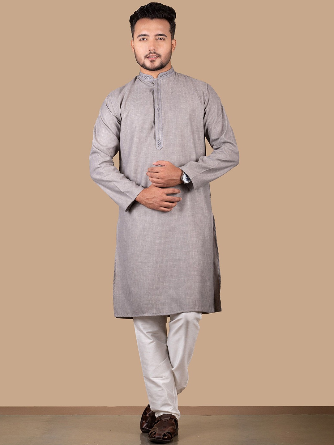 

HERE&NOW Ethnic Motifs Printed Regular Kurta with Pyjamas, Grey