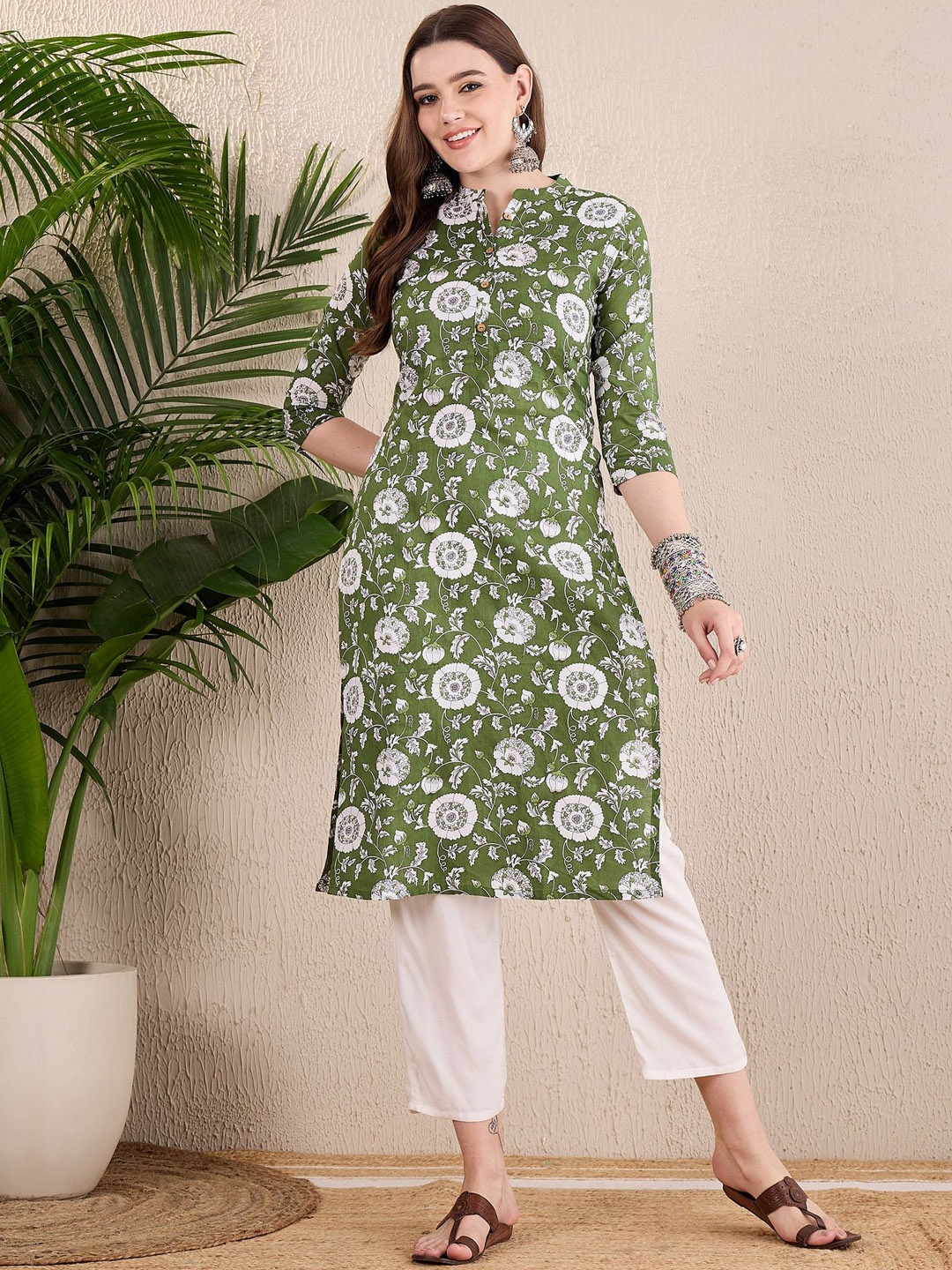 

Anouk Women Floral Printed Kurta, Green