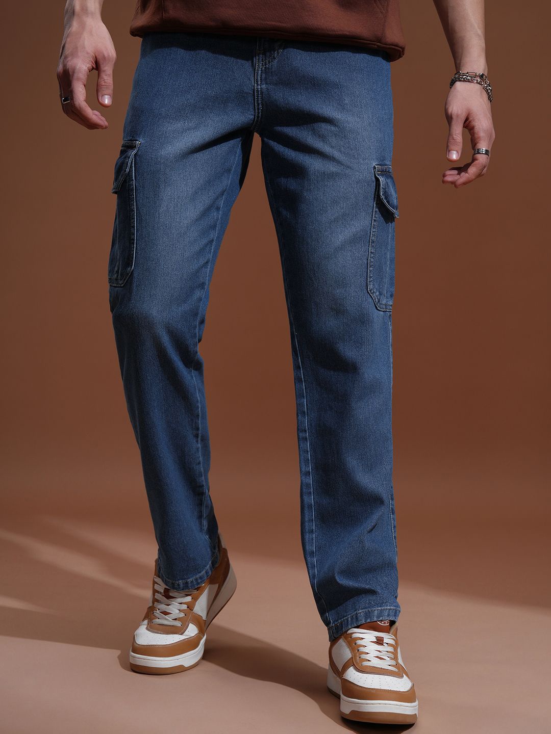 

HIGHLANDER Men Cotton Straight Fit Light Fade Jeans, Blue