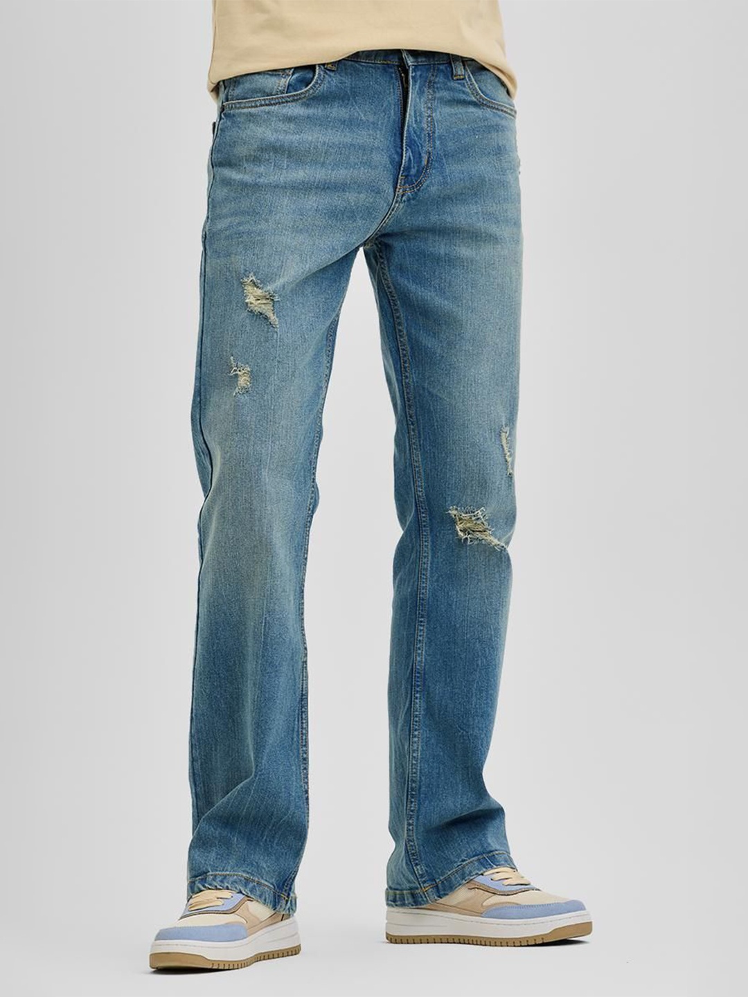 

Snitch Men Classic Bootcut Low Distress Stretchable Jeans, Blue
