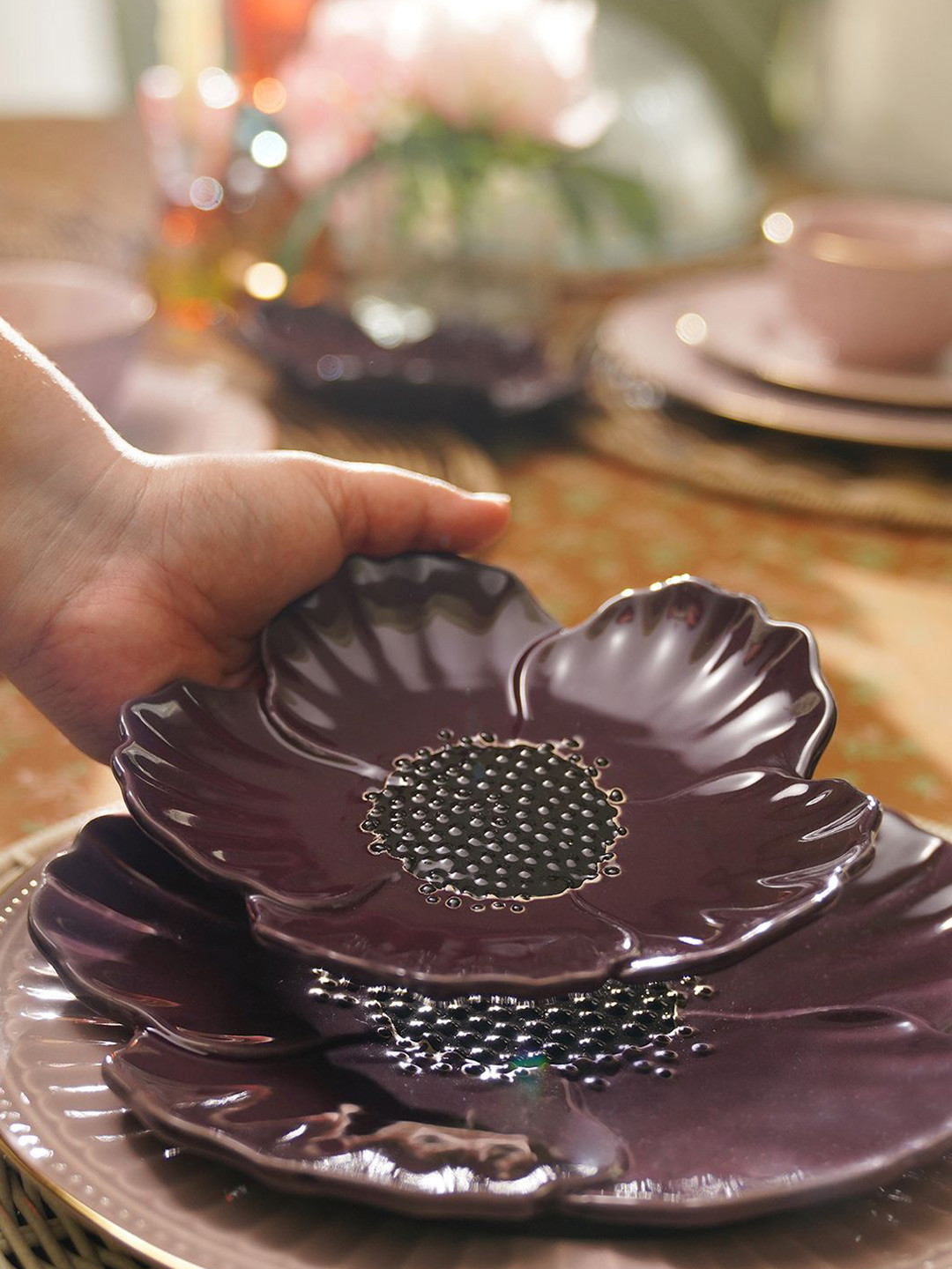 

Pure Home and Living Purple & Black Floral Shaped Ceramic Food Platter