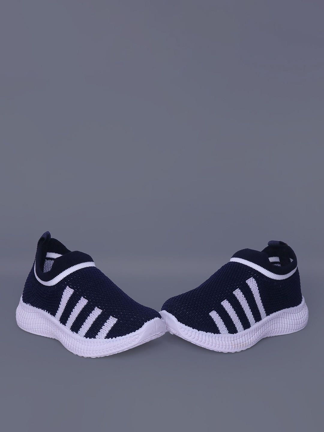 

NEW STEPS Kids Woven Design Slip-On Sneakers, Blue