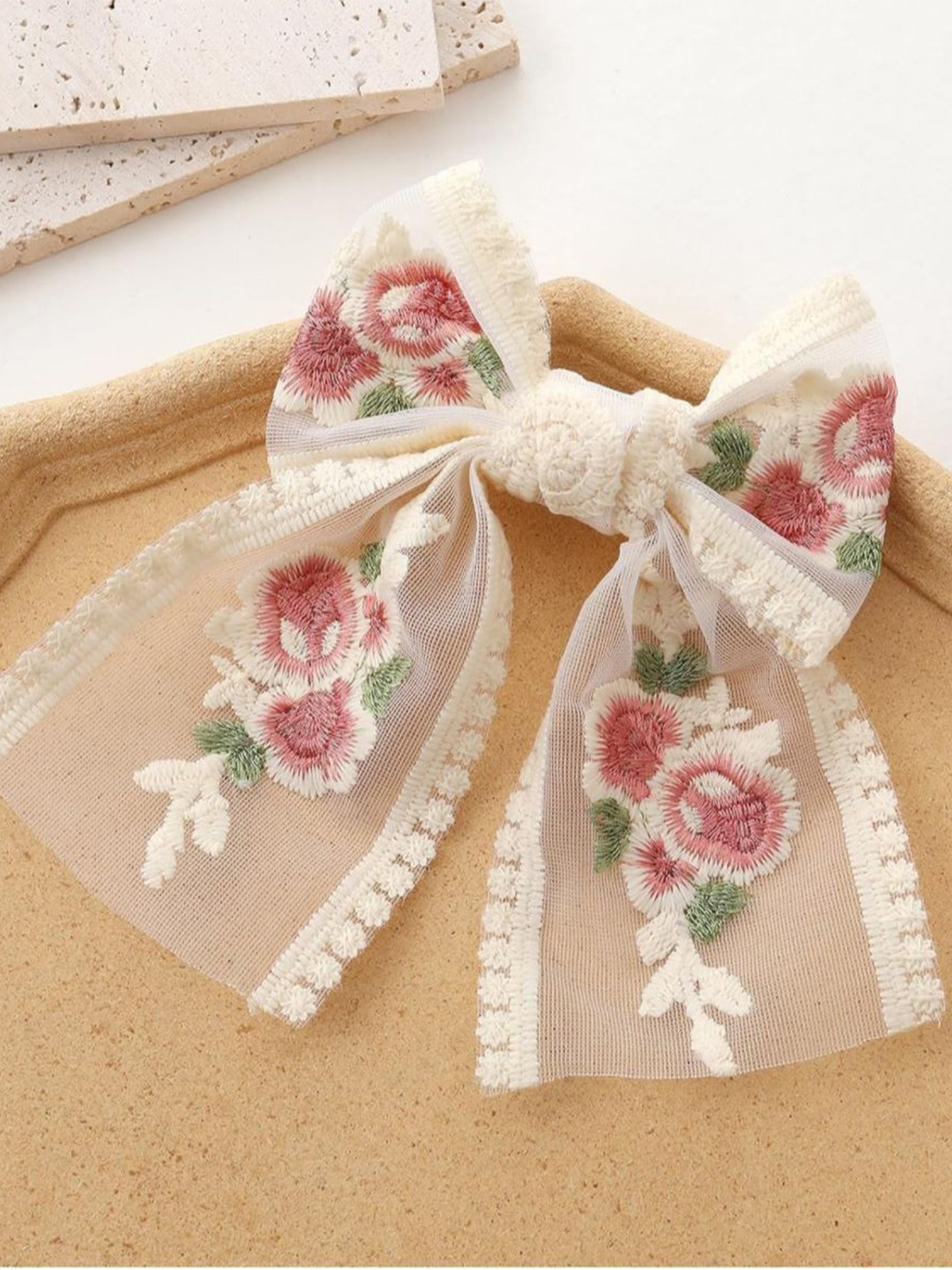 

Radhya Accessories Women Set of 2 Embroidery Lace Bow Alligator Hair Clip, White