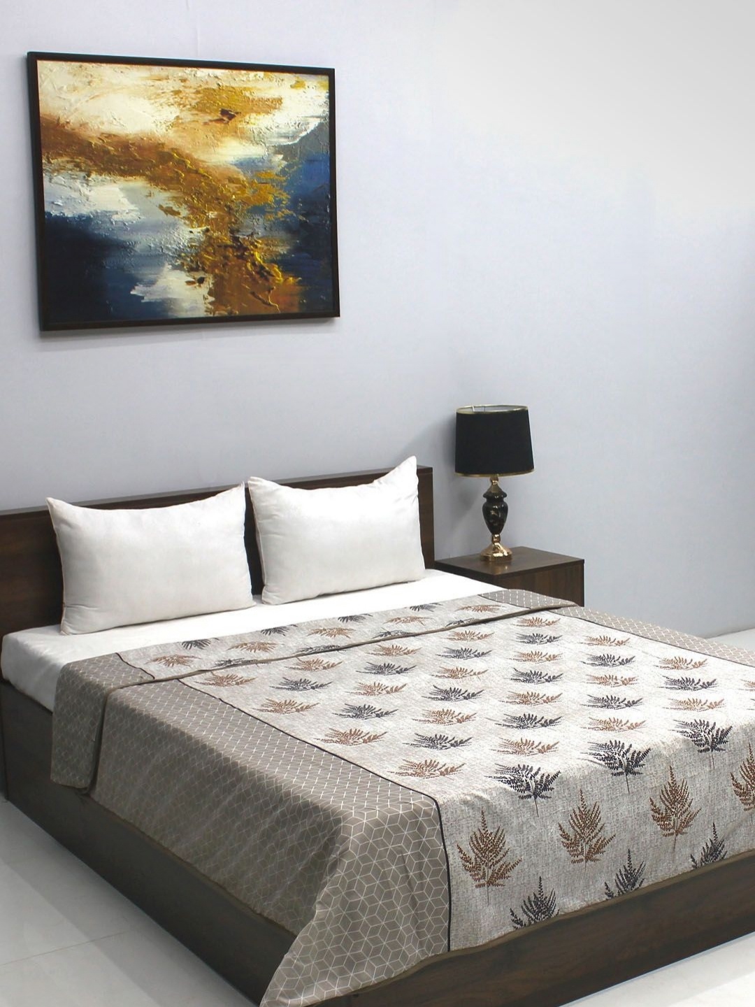 

Steve & Anderson Grey & Black Floral Mild Winter 320 GSM Double Bed Reversible Dohar