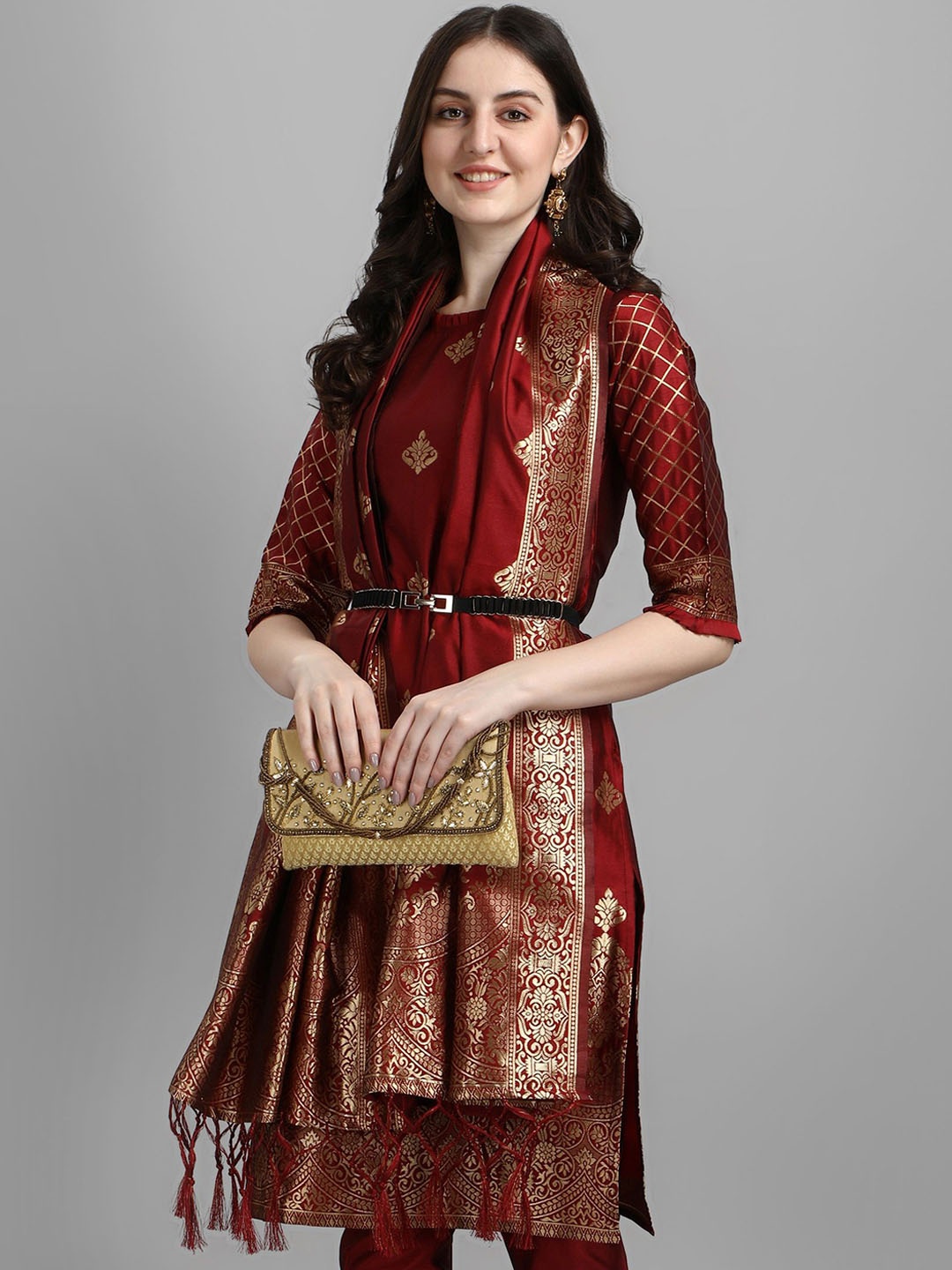 

VredeVogel Ethnic Motifs Woven Design Round Neck Cotton Silk Kurta & Trouser With Dupatta, Maroon