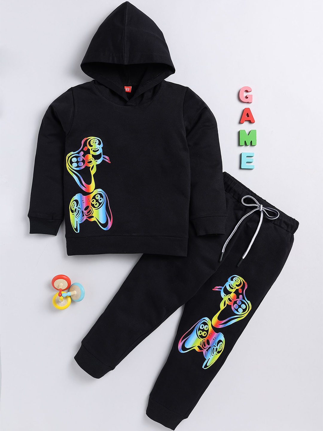 

Toonyport Kids Printed Hooded Long Sleeves Sweatshirt with Jogger, Black