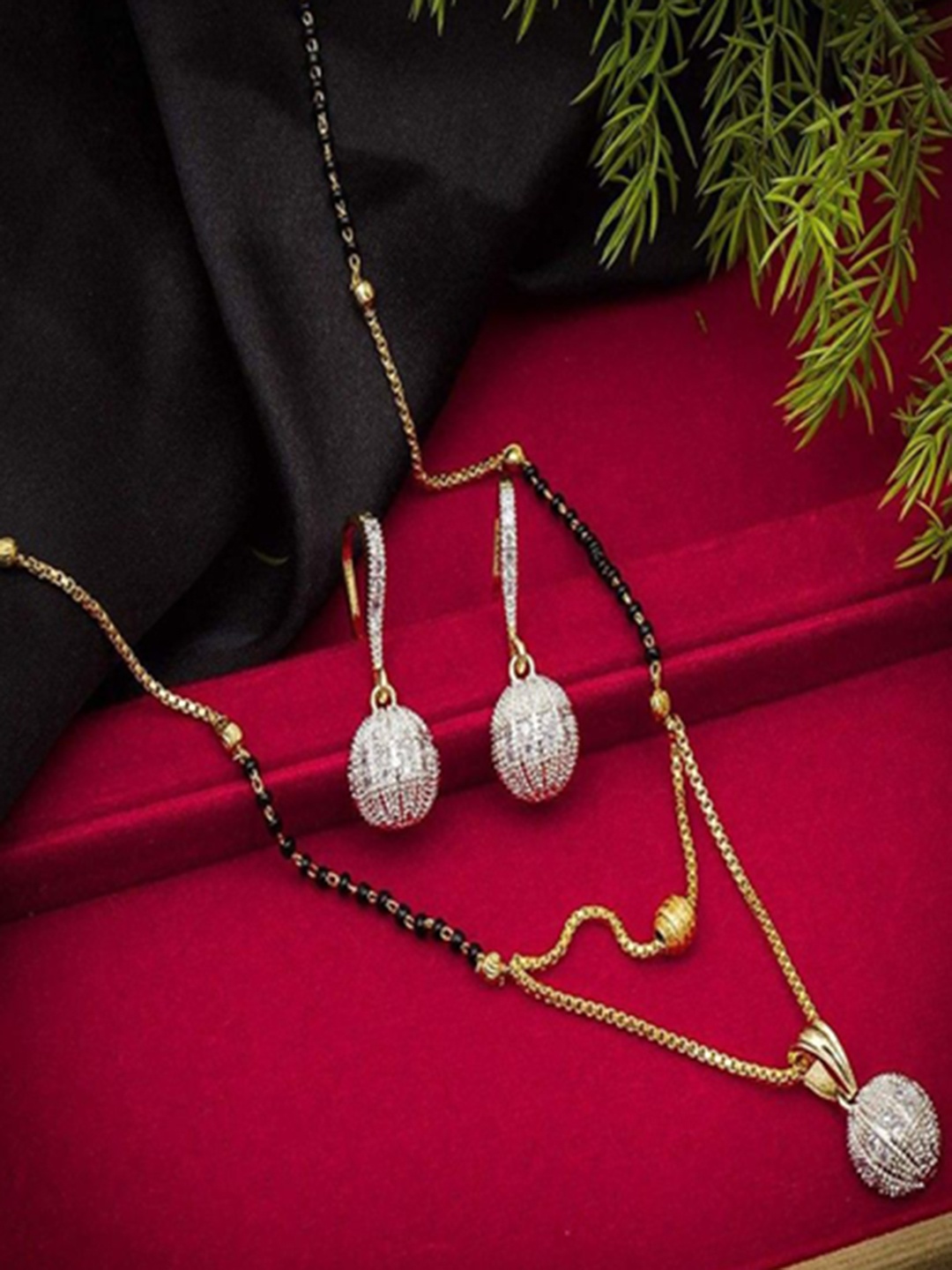 

SUNHARI Gold-Plated Mangalsutra